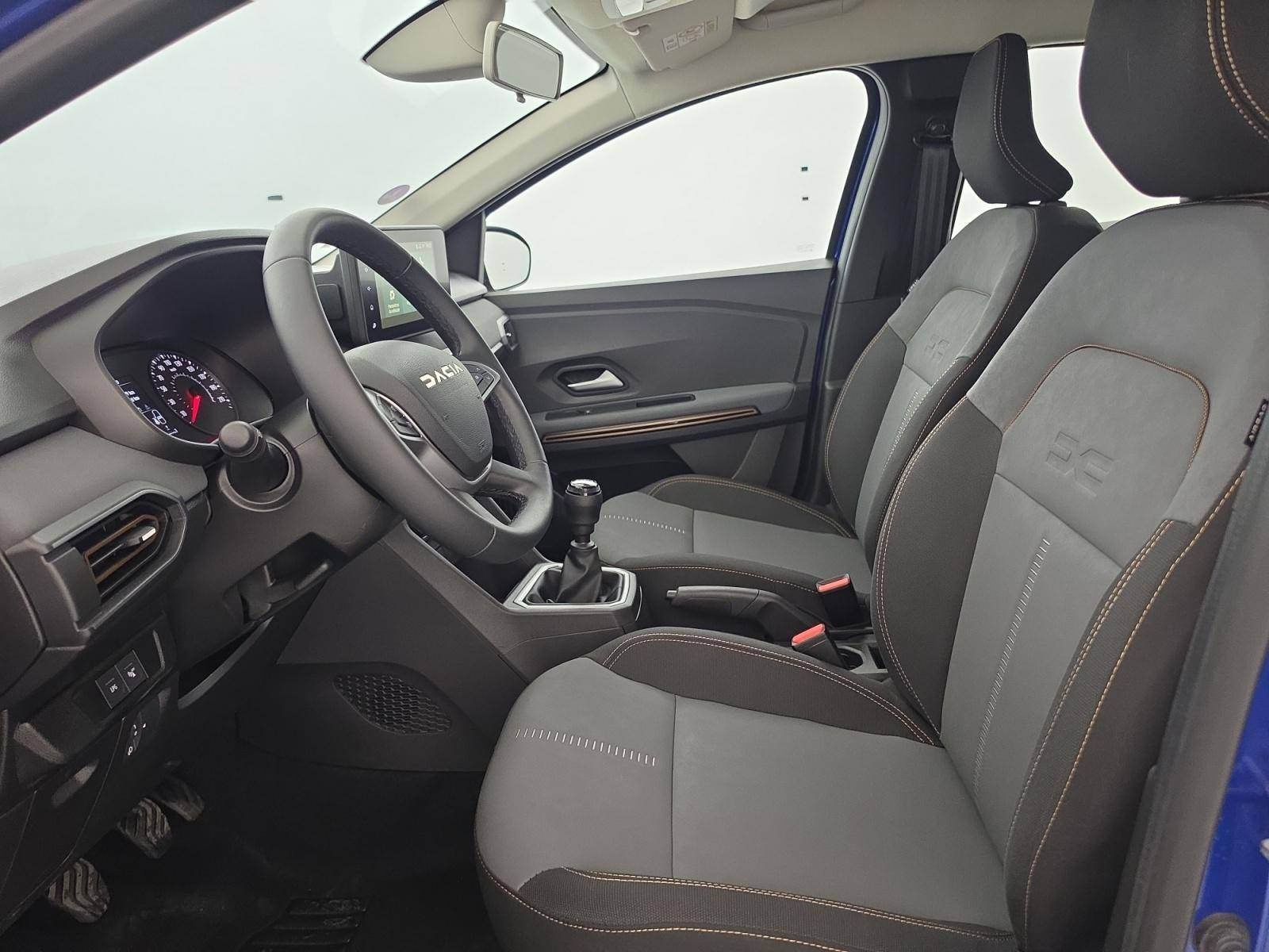 Vente en ligne Dacia Sandero  ECO-G 100 au prix de 15 900 €