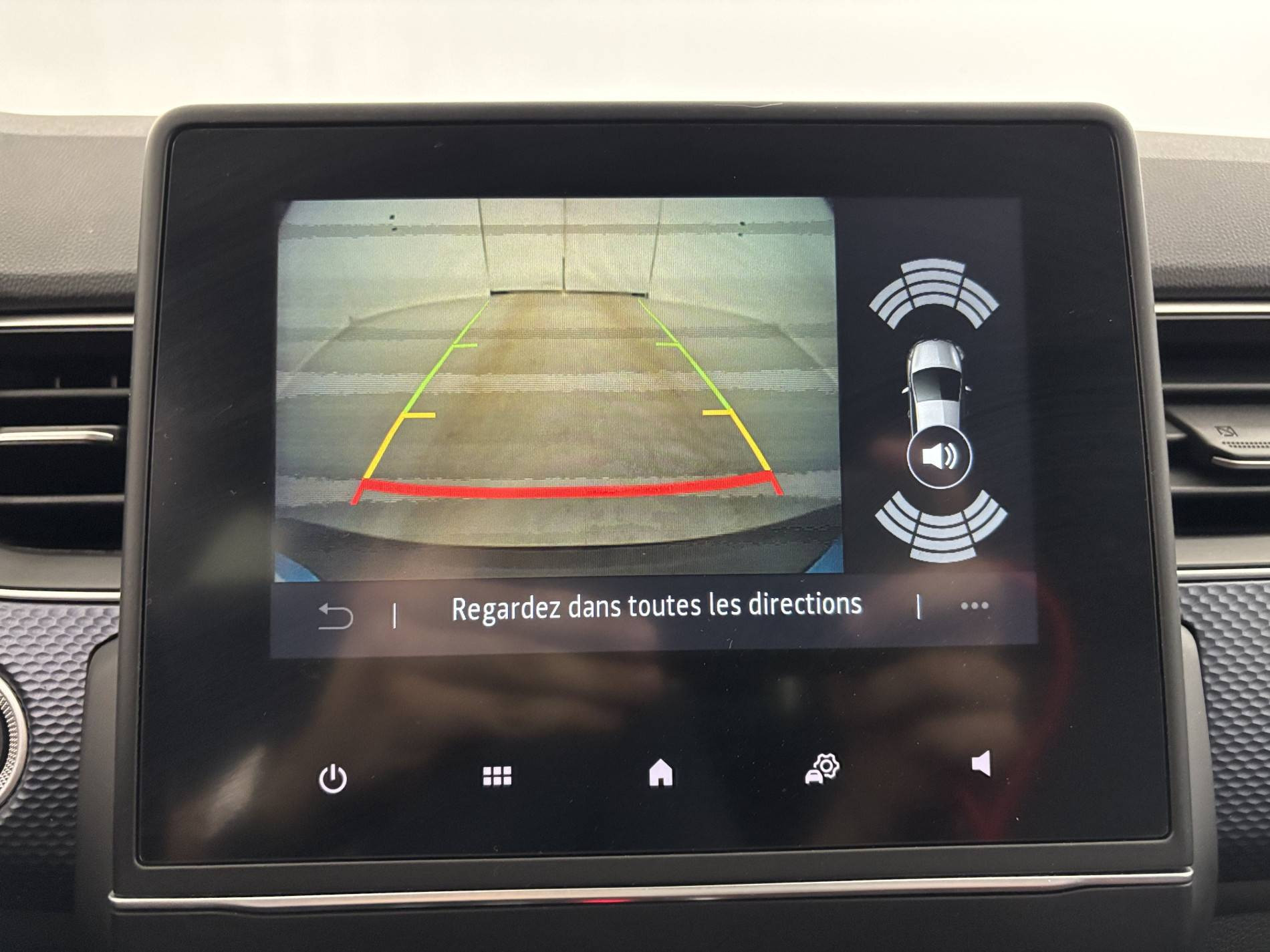 Vente en ligne Renault Arkana  E-Tech hybride 145 - 22 au prix de 18 490 €