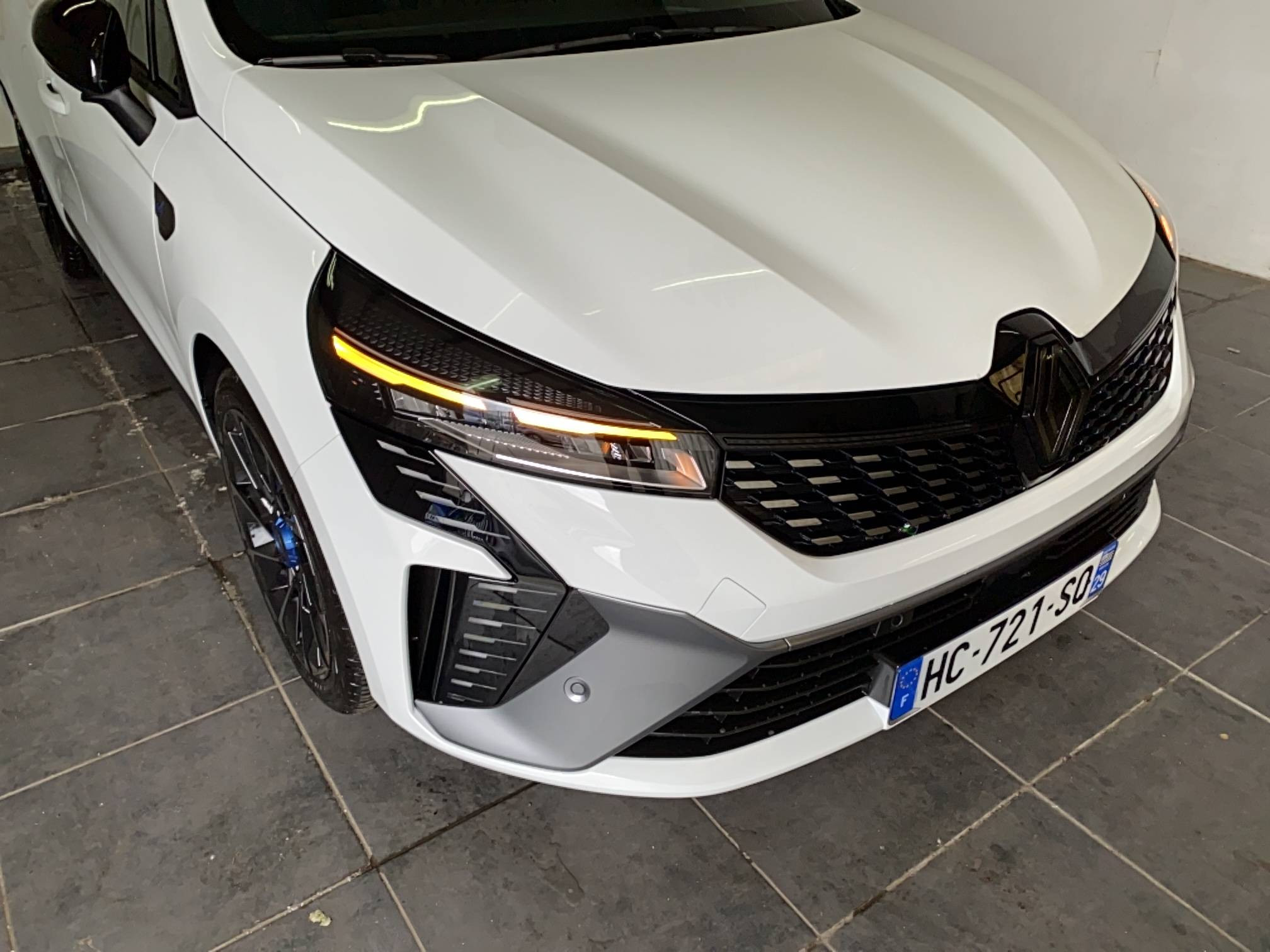 Vente en ligne Renault Clio 5 Clio TCe 90 ch GSR2 au prix de 22 490 €