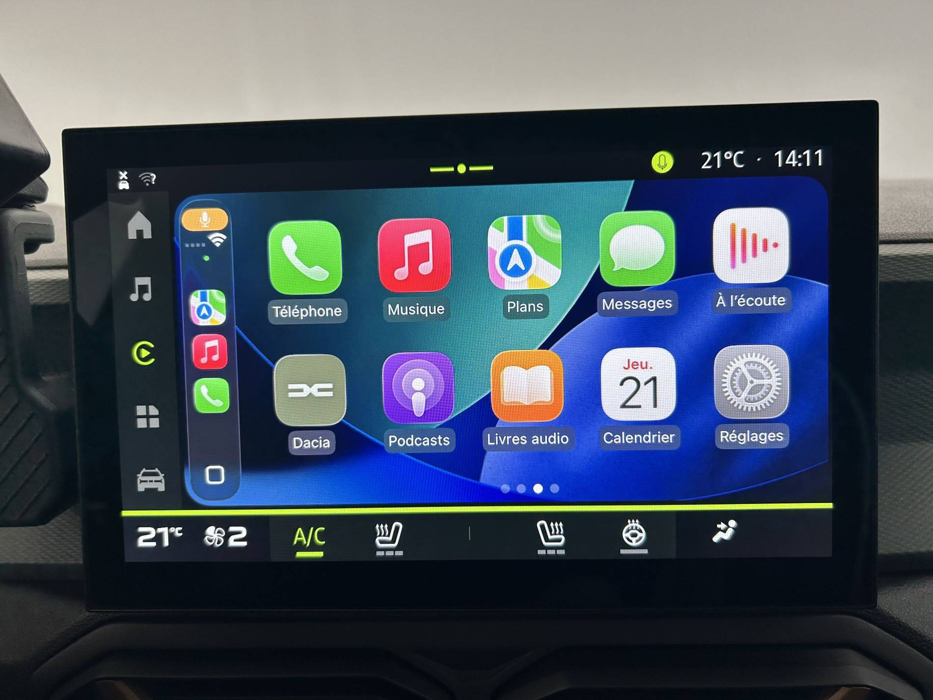 Vente en ligne Dacia Duster  Hybrid 140 au prix de 26 480 €