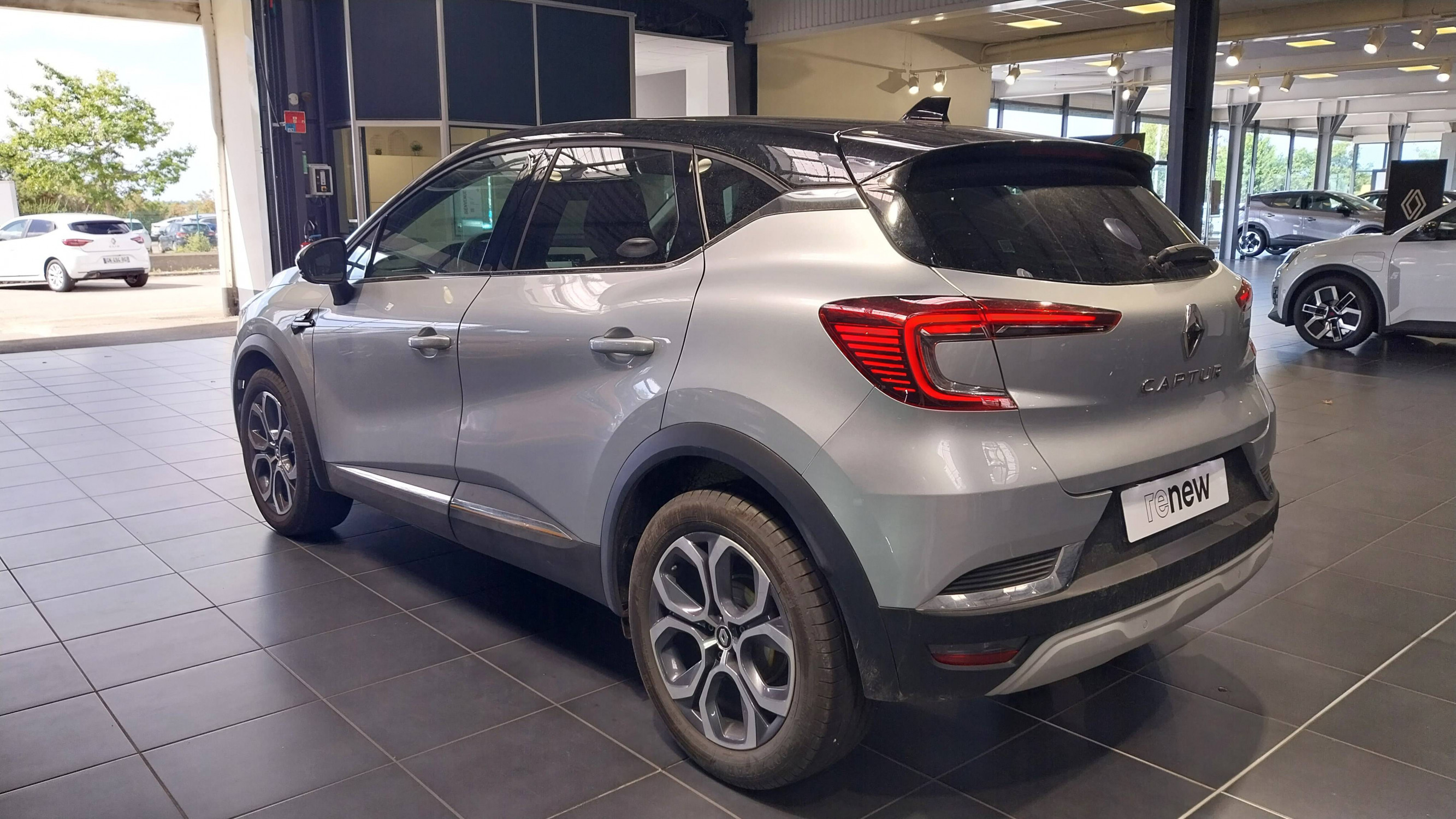 Renault Captur  mild hybrid 160 EDC occasion de 2023 en vente à Quimper
