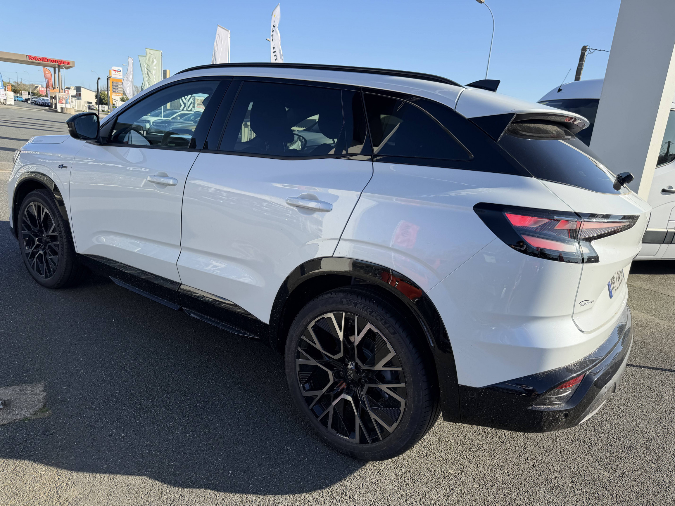 Vente en ligne Renault Austral  full hybrid E-Tech 200 ch au prix de 42 790 €