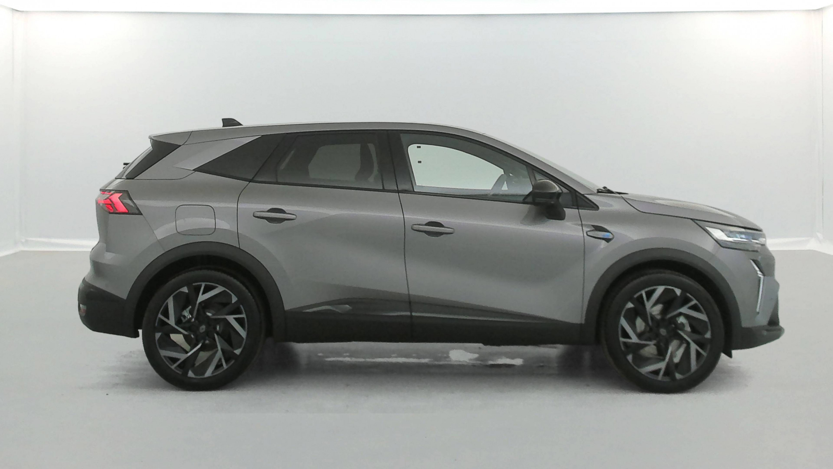 Vente en ligne Renault Symbioz  E-Tech full hybrid 160 ch au prix de 33 750 €