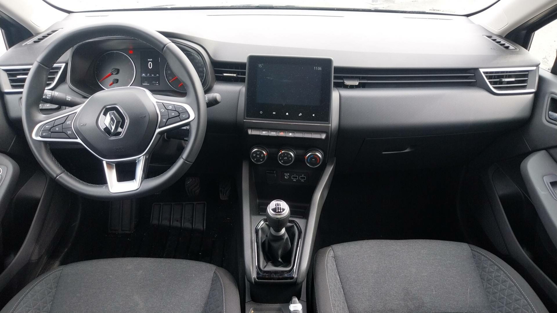 Vente en ligne Renault Clio 5 Clio TCe 90 au prix de 15 890 €