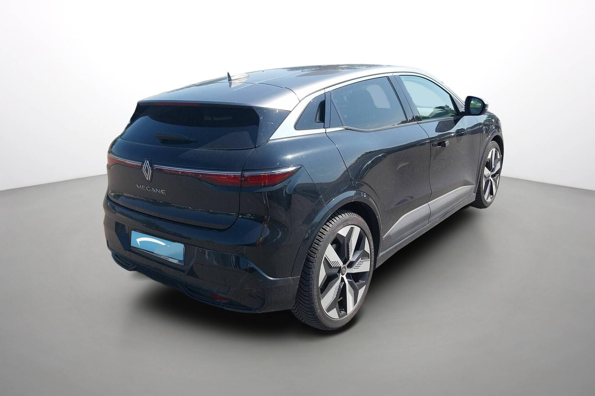 Vente en ligne Renault Megane E-Tech  EV60 220 ch super charge au prix de 24 990 €