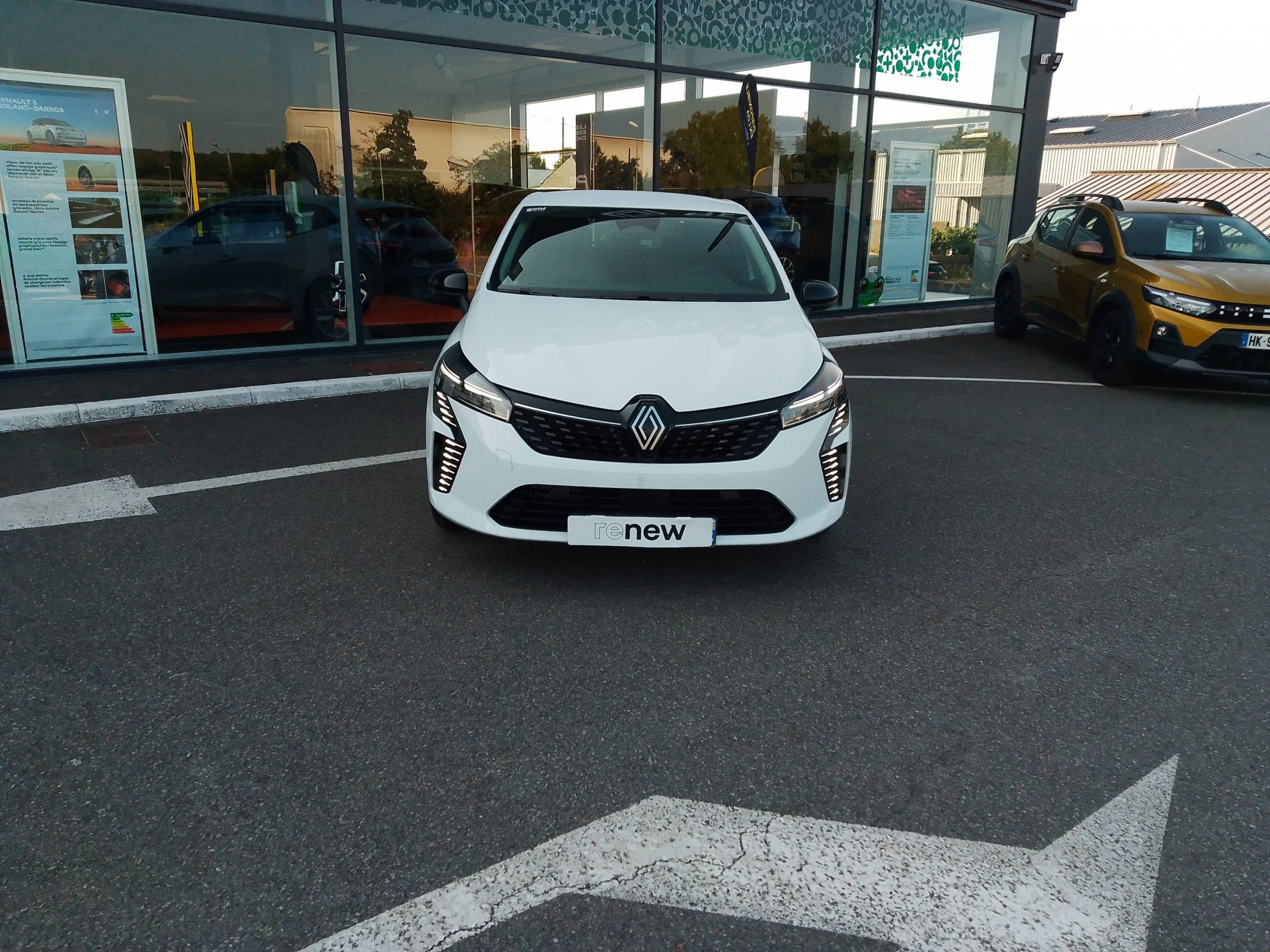 Vente en ligne Renault Clio 5 Clio TCe 90 ch GSR2 au prix de 15 990 €