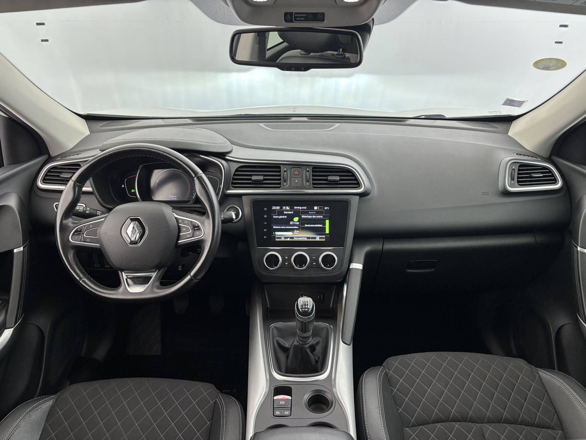 Vente en ligne Renault Kadjar  Blue dCi 115 au prix de 16 590 €