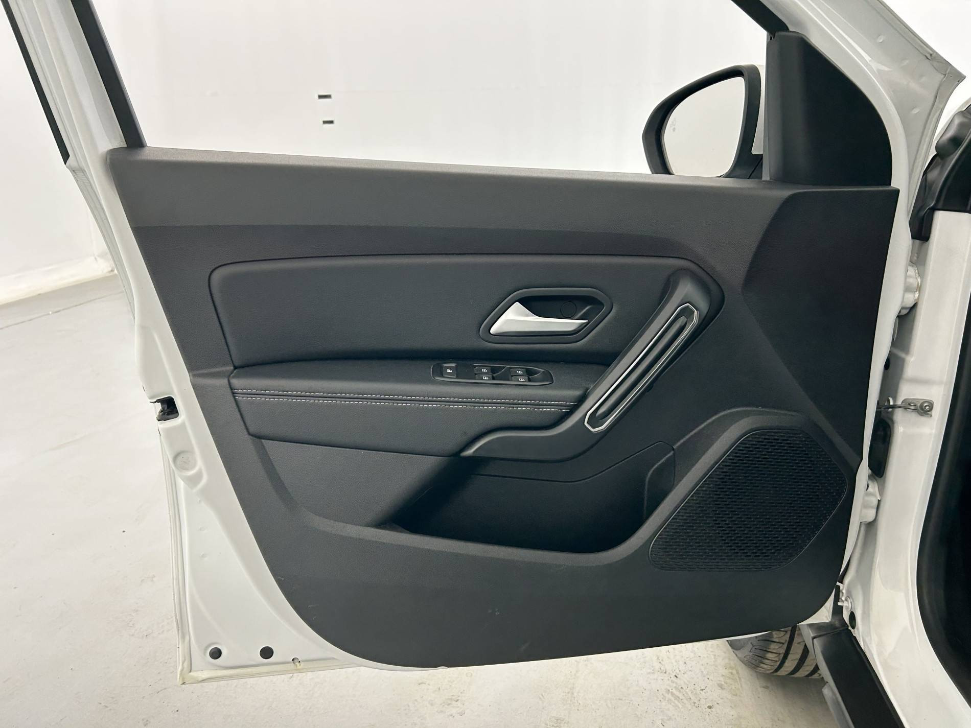 Vente en ligne Dacia Duster  ECO-G 100 4x2 au prix de 14 990 €