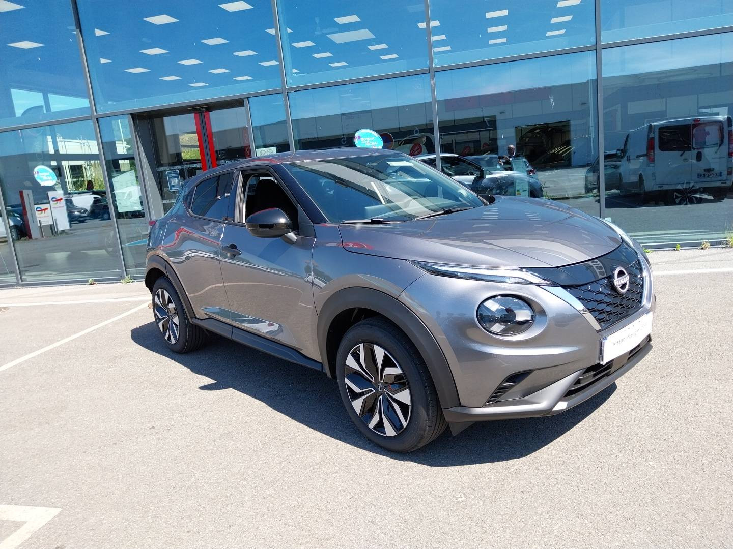 Vente en ligne Nissan Juke  HYBRID 143 au prix de 26 950 €
