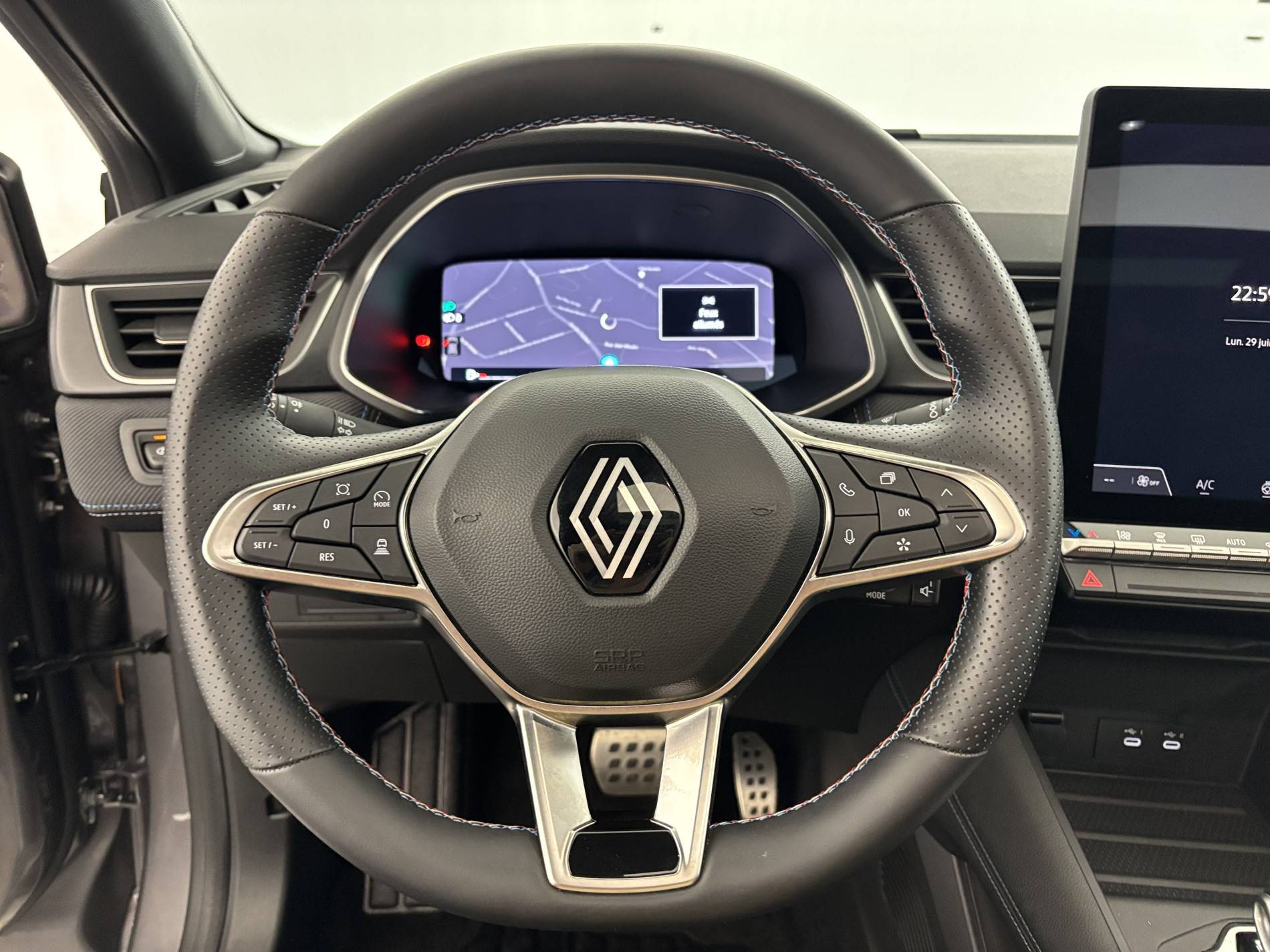 Vente en ligne Renault Captur  E-Tech full hybrid 145 ch au prix de 26 990 €