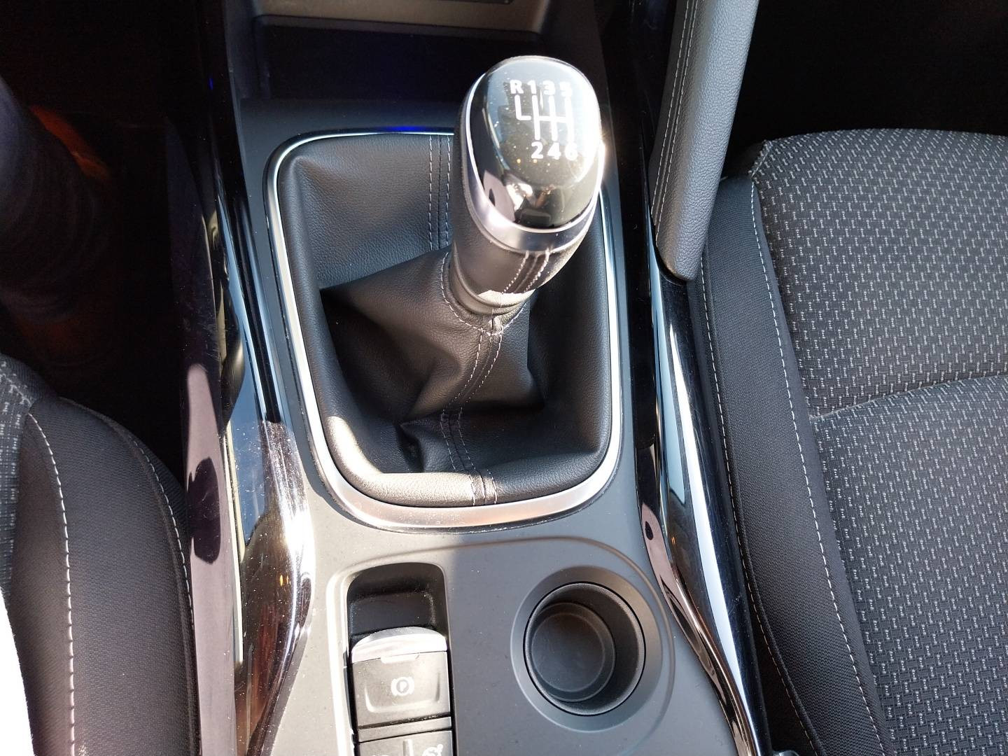 Vente en ligne Renault Kadjar  Blue dCi 115 au prix de 15 990 €