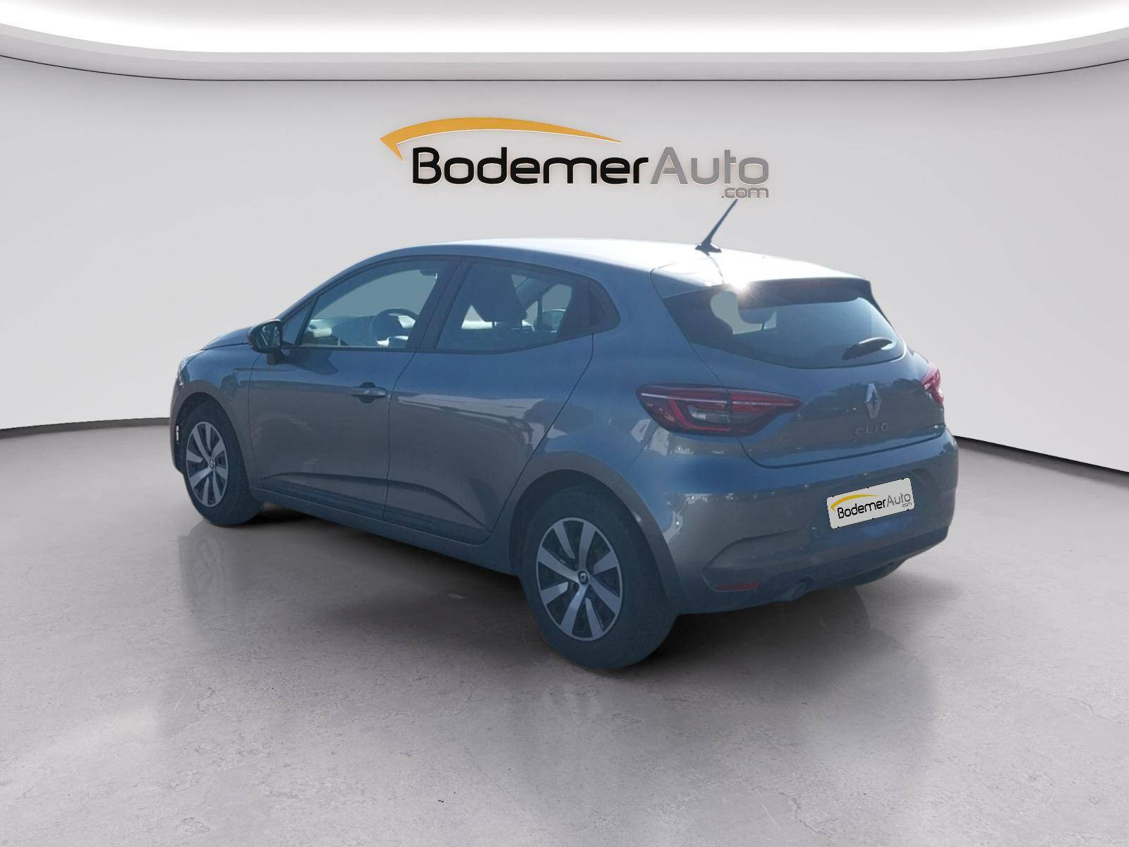 Vente en ligne Renault Clio 5 Clio TCe 90 au prix de 13 290 €