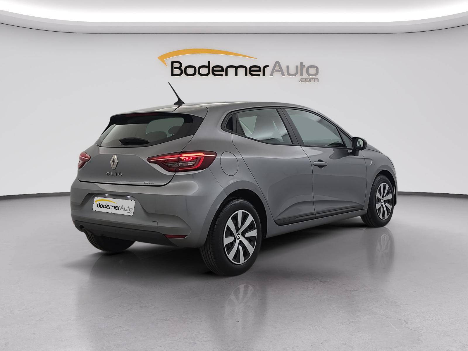 Vente en ligne Renault Clio 5 Clio TCe 90 au prix de 14 490 €