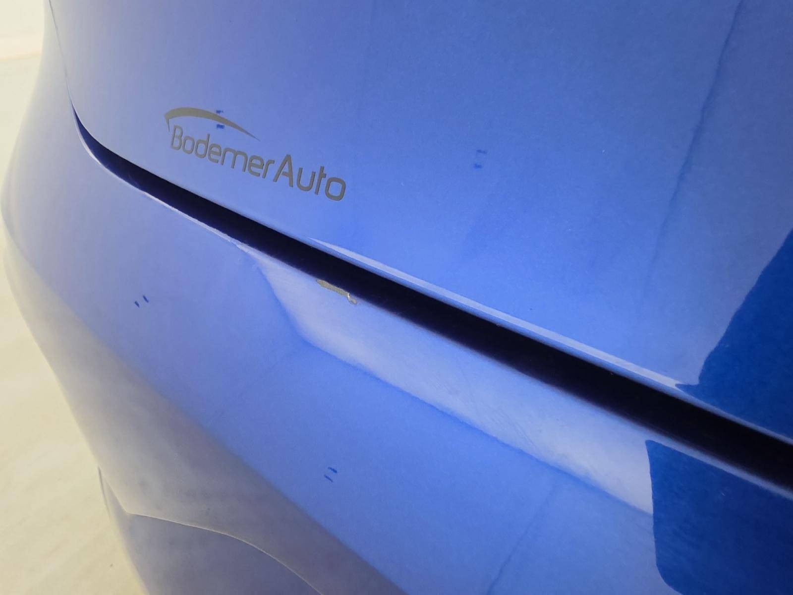 Vente en ligne Renault Clio 5 Clio E-Tech full hybrid 145 au prix de 18 990 €
