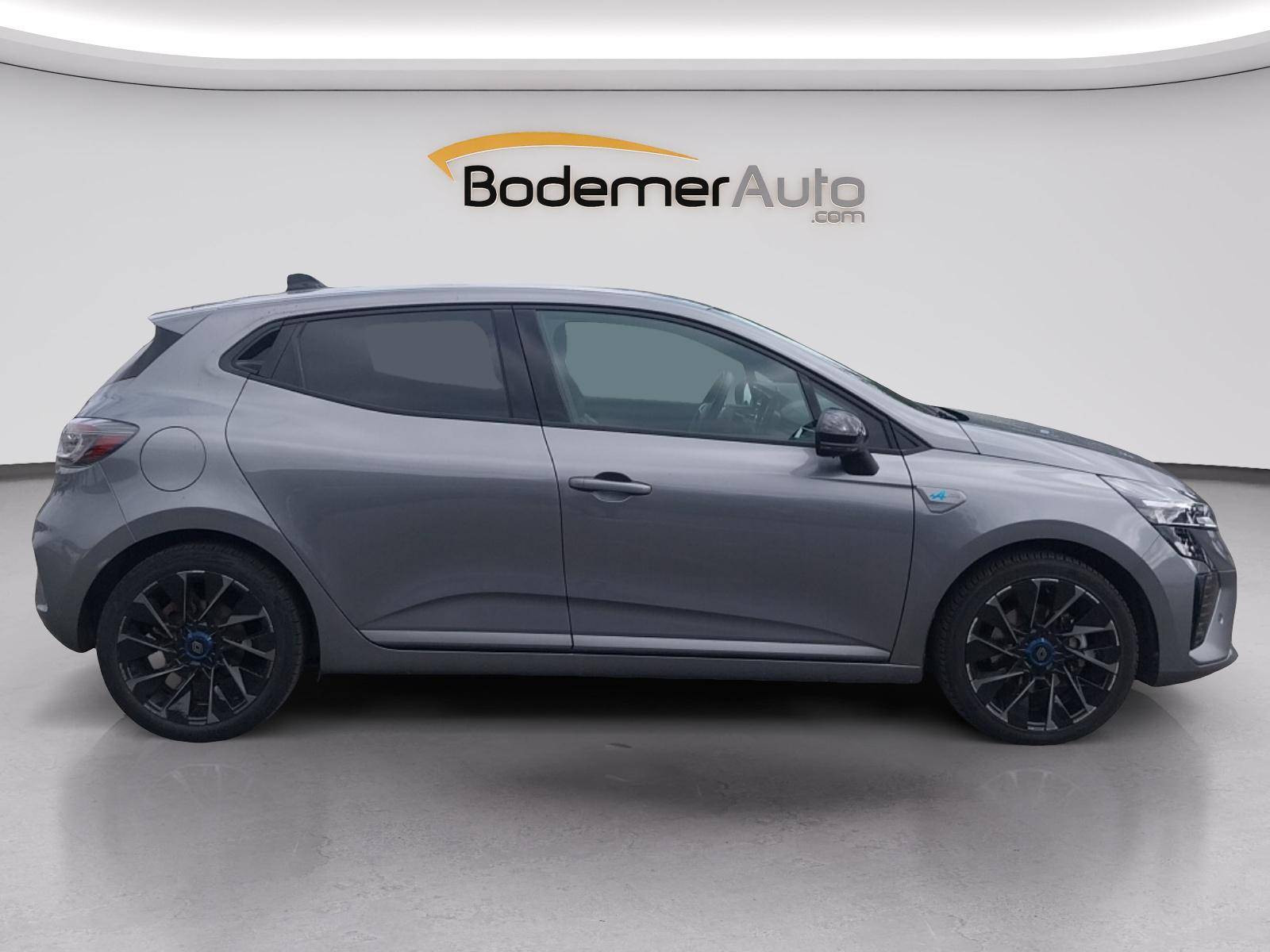 Vente en ligne Renault Clio 5 Clio E-Tech full hybrid 145 ch GSR2 au prix de 20 990 €