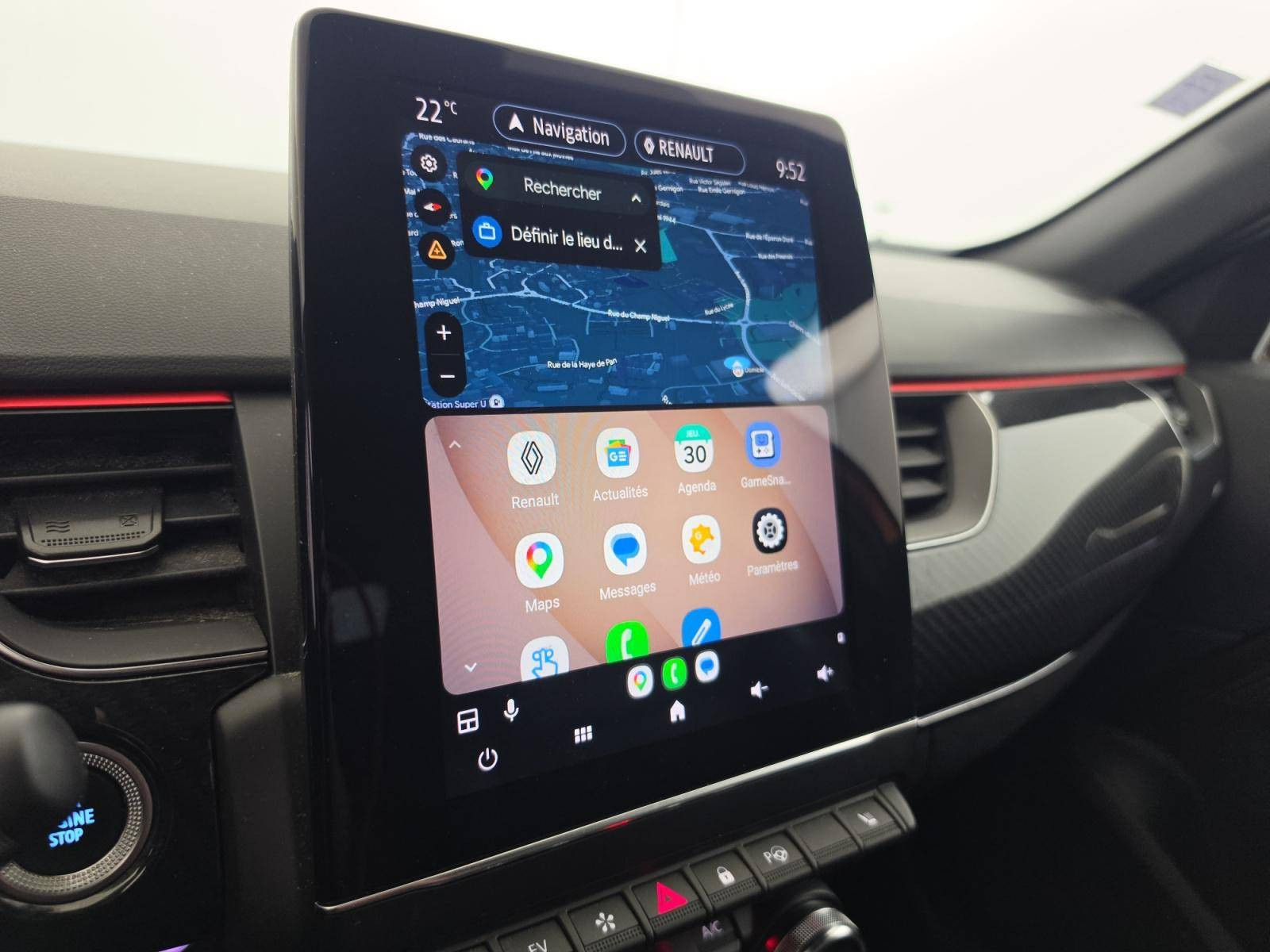 Vente en ligne Renault Arkana  E-Tech 145 au prix de 16 490 €