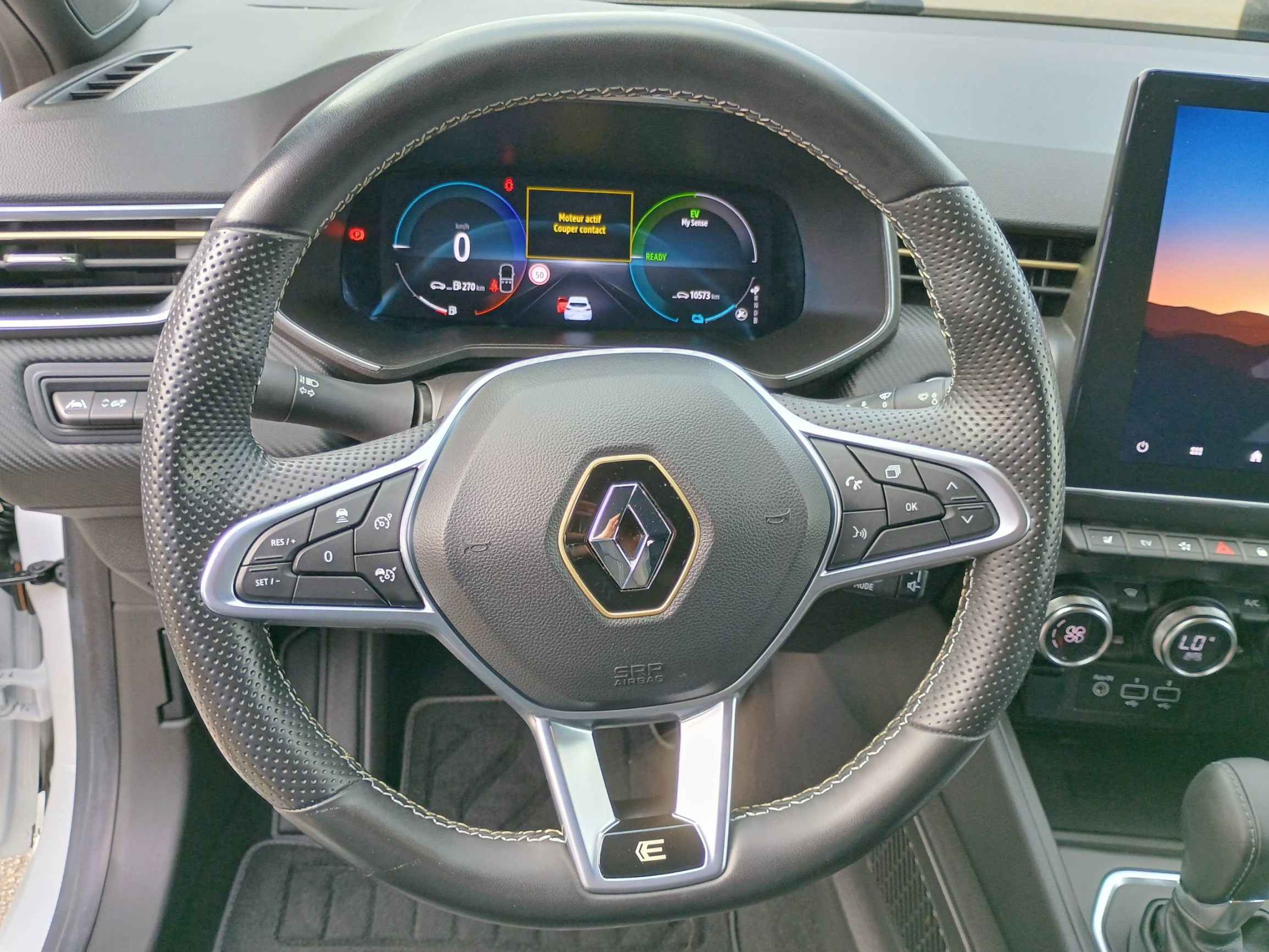 Vente en ligne Renault Clio 5 Clio E-Tech hybride 145 au prix de 20 490 €