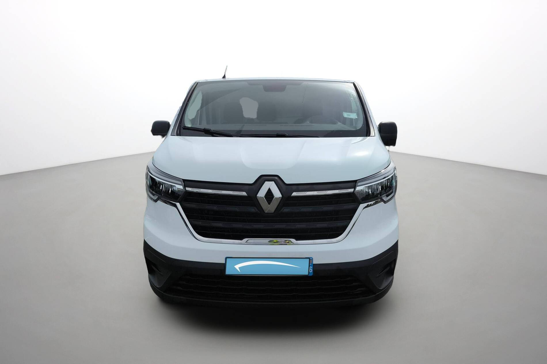 Vente en ligne Renault Trafic 3 Fourgon TRAFIC FGN L2H1 3000 KG BLUE DCI 130 au prix de 22 990 €