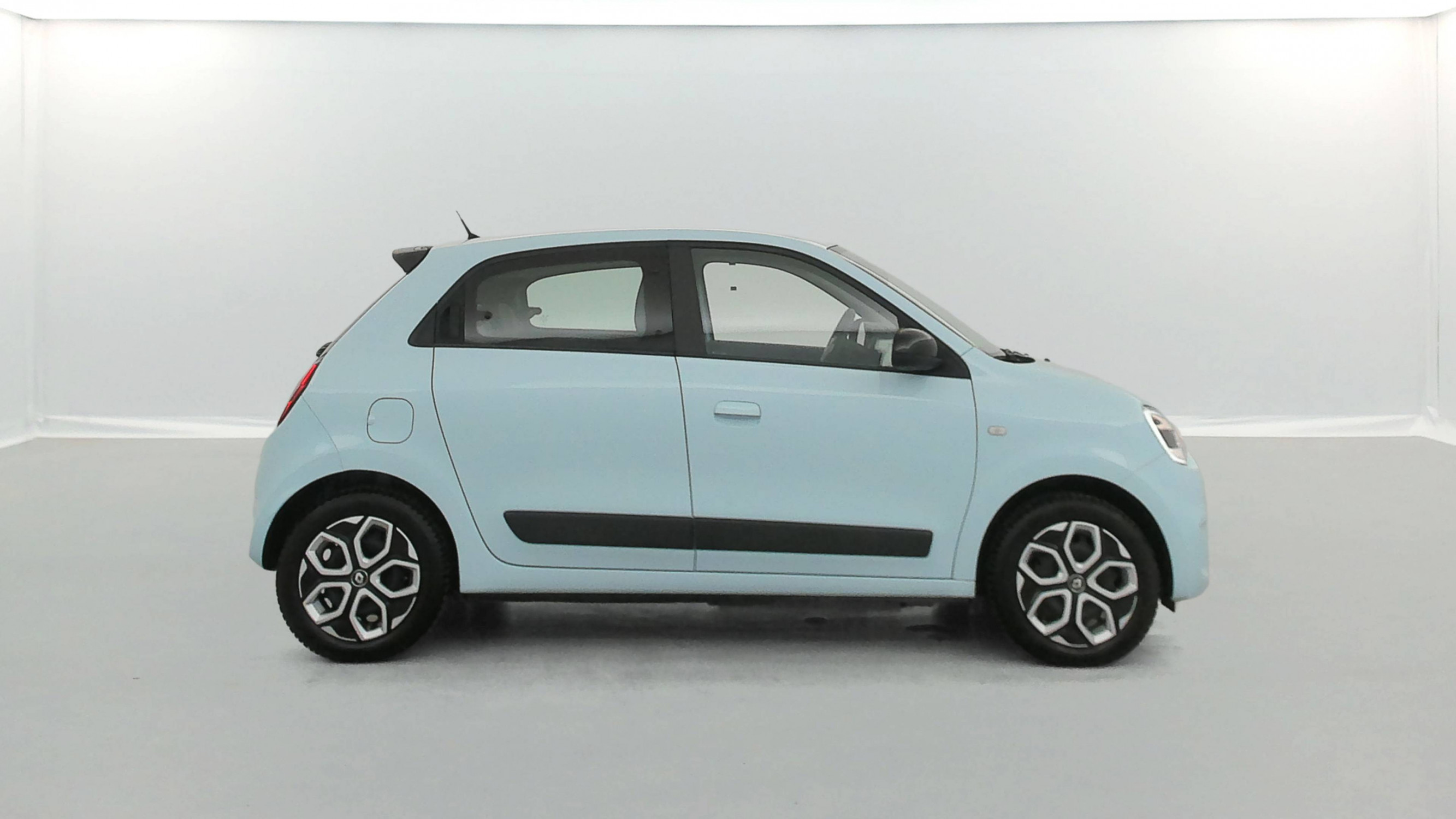 Vente en ligne Renault Twingo Electrique Twingo III E-Tech au prix de 12 990 €