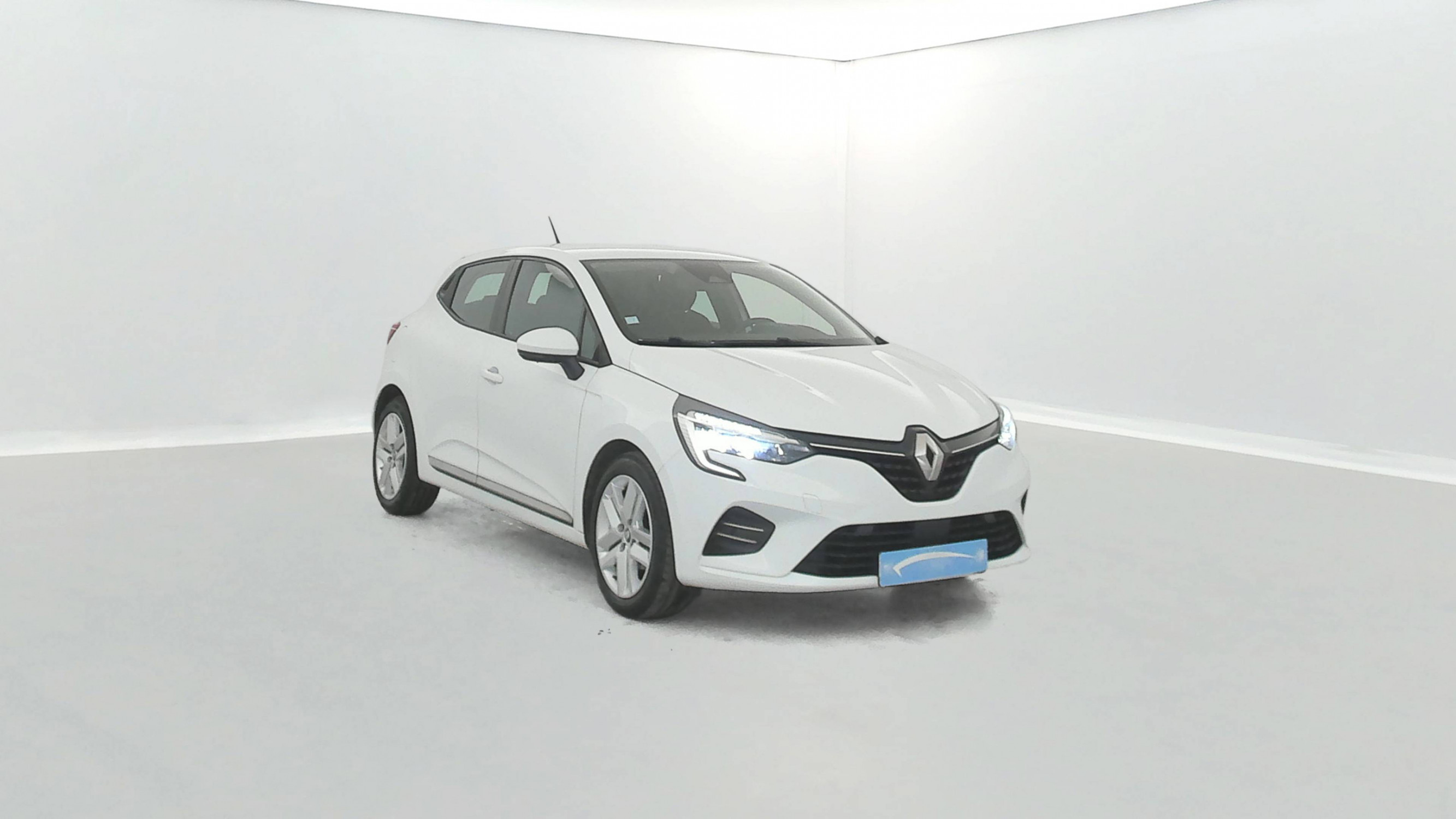 Vente en ligne Renault Clio 5 Clio TCe 90 - 21 au prix de 13 990 €