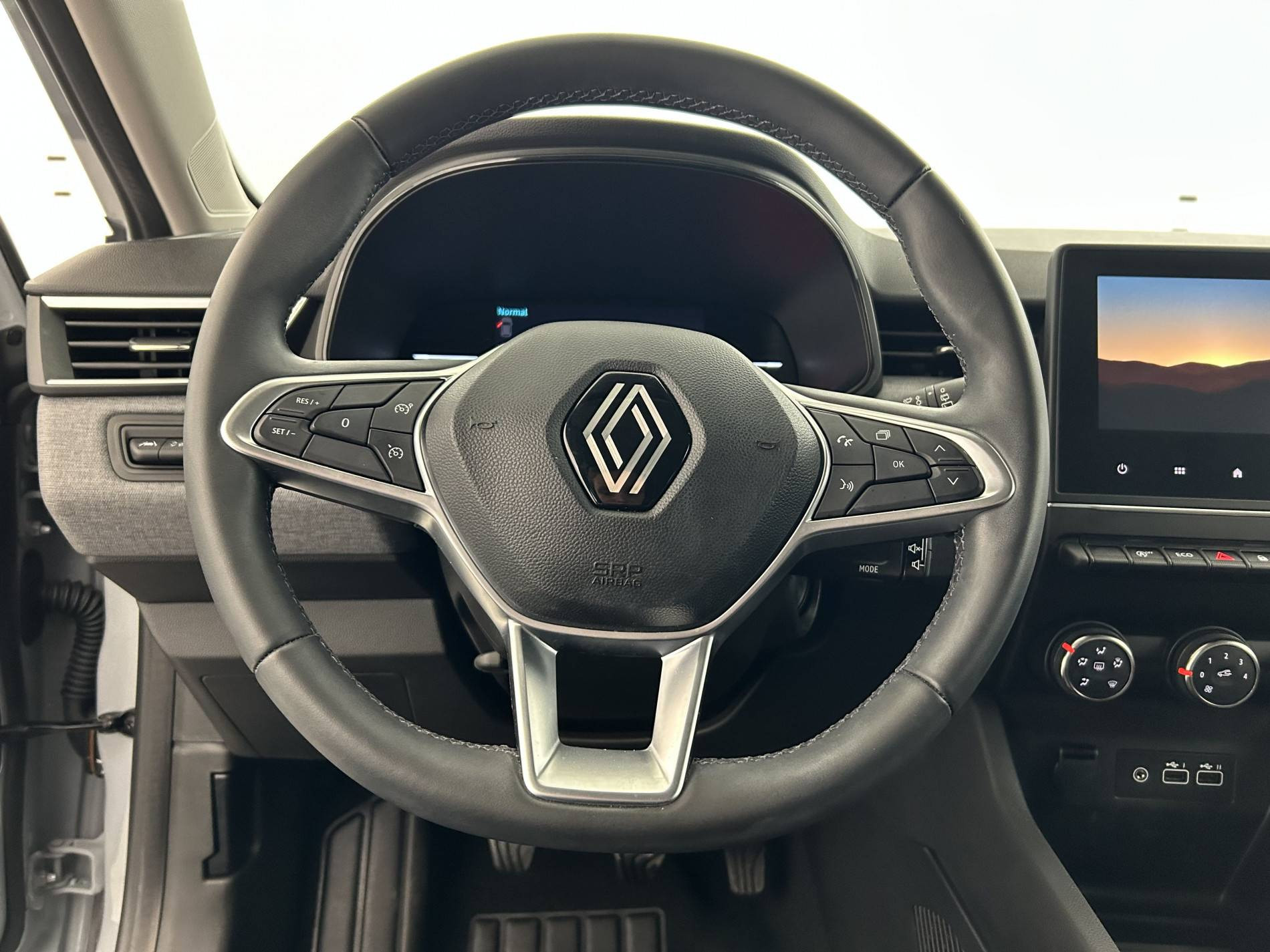 Vente en ligne Renault Clio 5 Clio TCe 90 au prix de 15 500 €