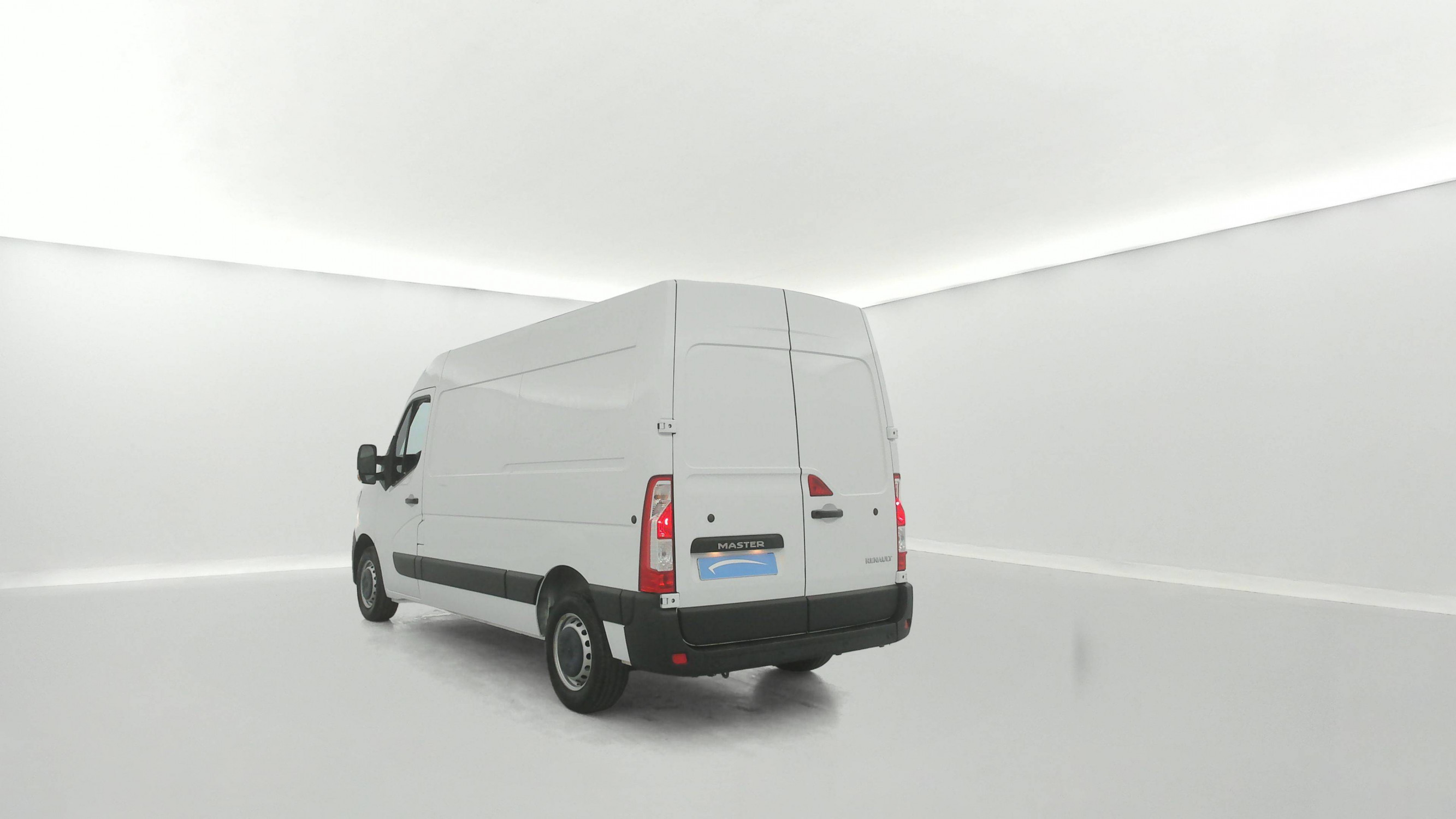 Vente en ligne Renault Master FG Tr CF F3500 L2H2 Blue dCi 135 E6DF au prix de 26 990 €