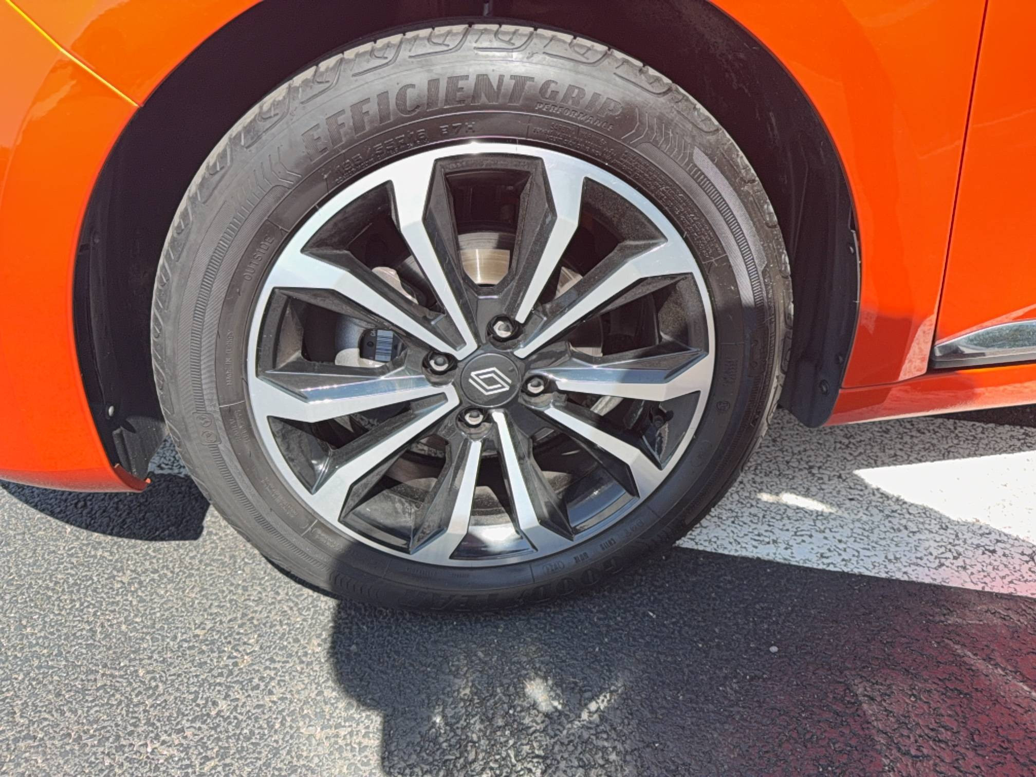 Vente en ligne Renault Clio 5 Clio TCe 90 au prix de 15 990 €