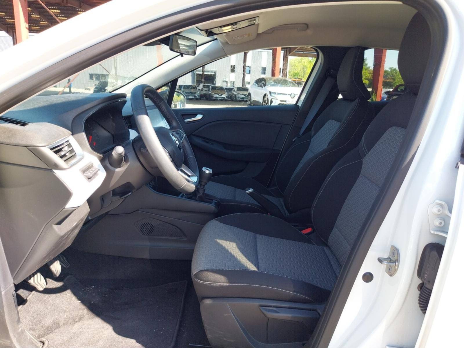 Vente en ligne Renault Clio 5 Clio TCe 90 au prix de 14 990 €