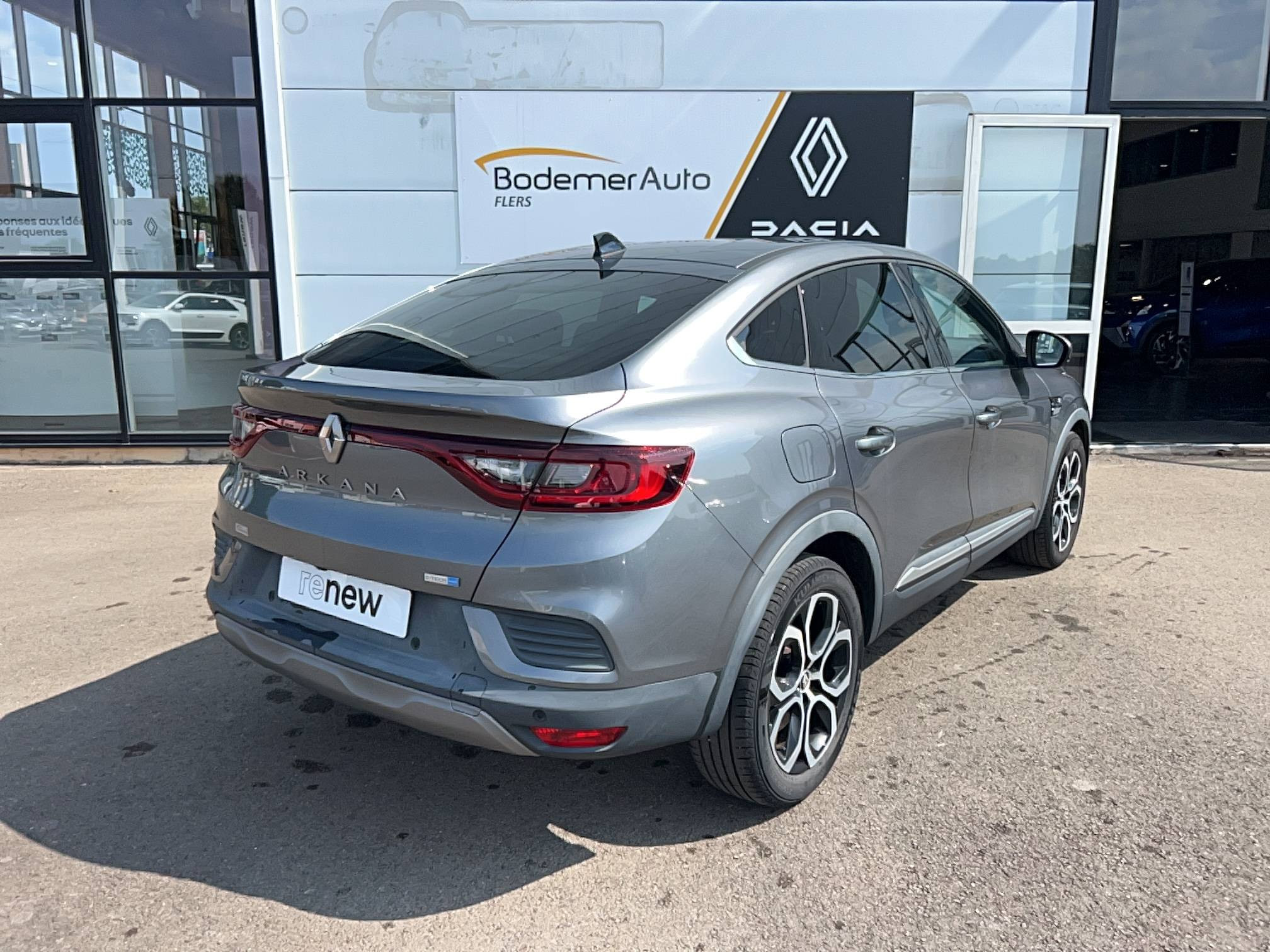 Vente en ligne Renault Arkana  E-Tech 145 - 21B au prix de 19 490 €