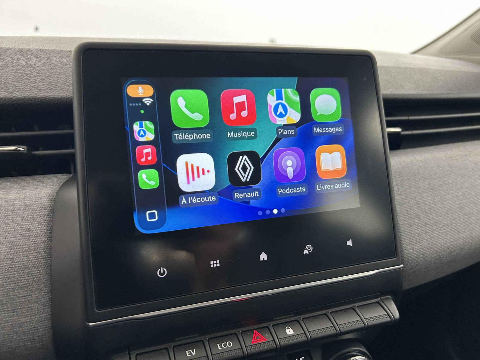 Vente en ligne Renault Clio 5 Clio E-Tech full hybrid 145 ch GSR2 au prix de 19 590 €