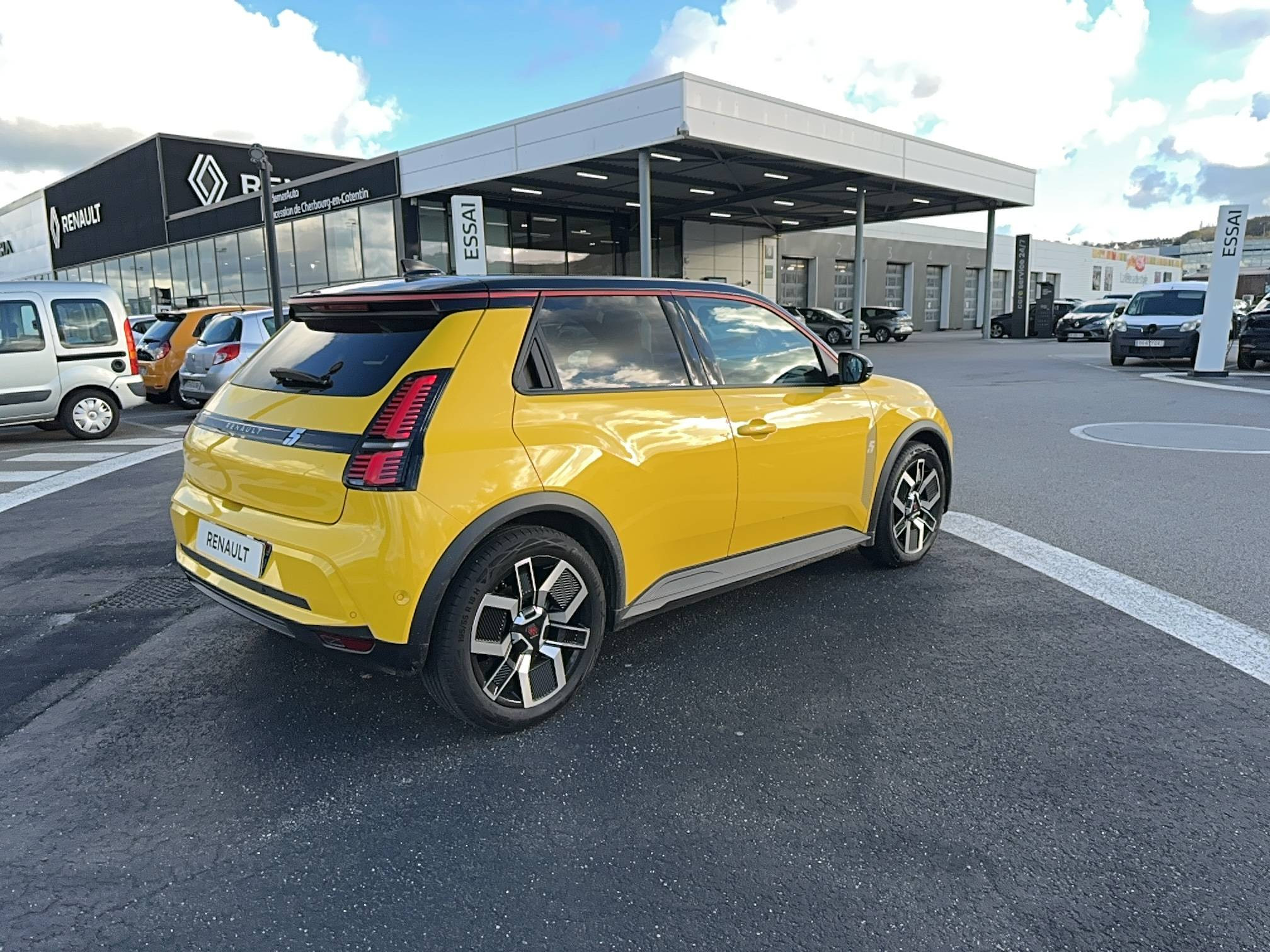 Vente en ligne Renault R5 E-Tech  150 ch autonomie confort au prix de 32 900 €