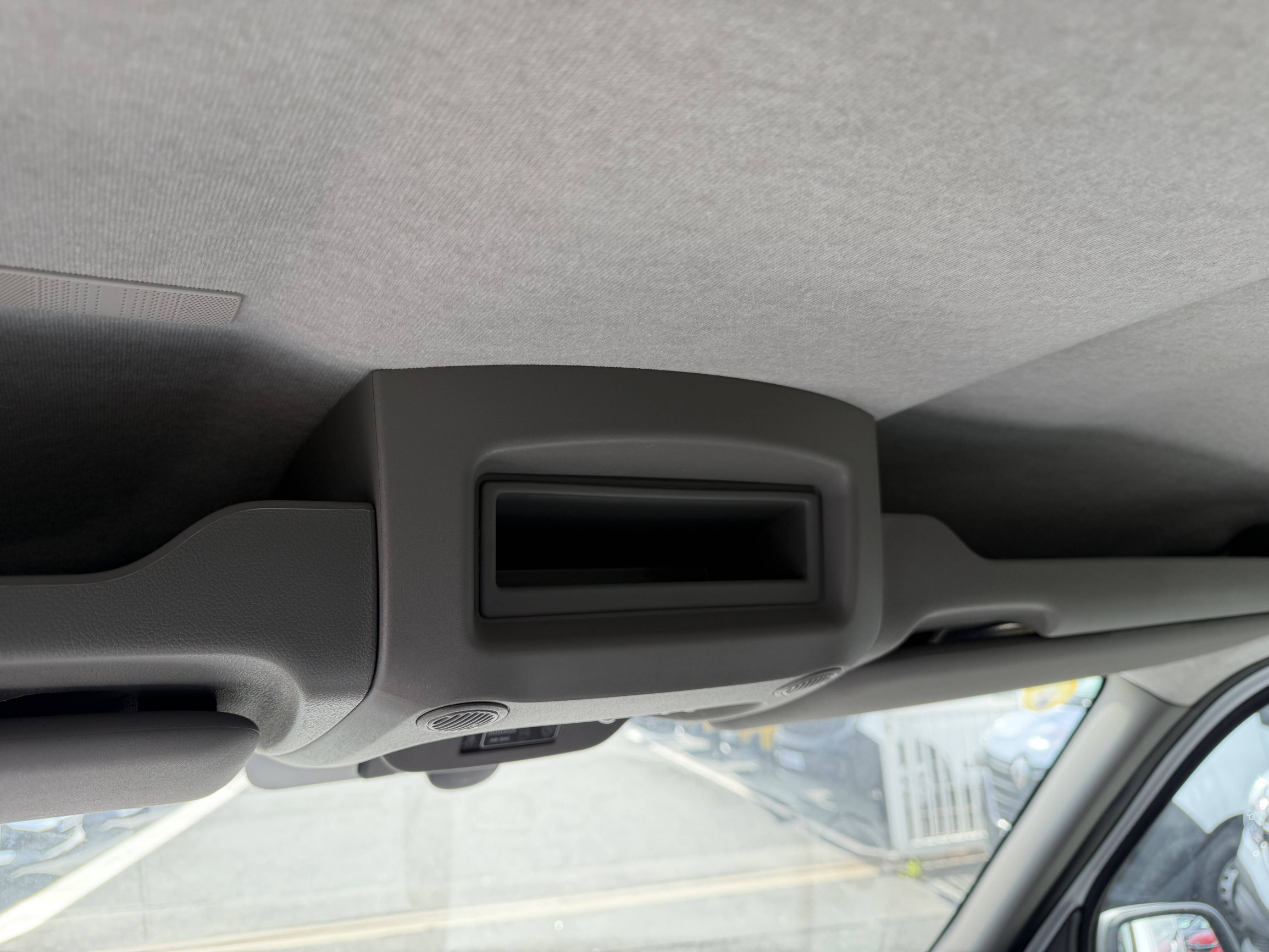 Vente en ligne Renault Master Fourgon MASTER FGN TRAC F3500 L3H3 BLUE DCI 135 au prix de 24 990 €