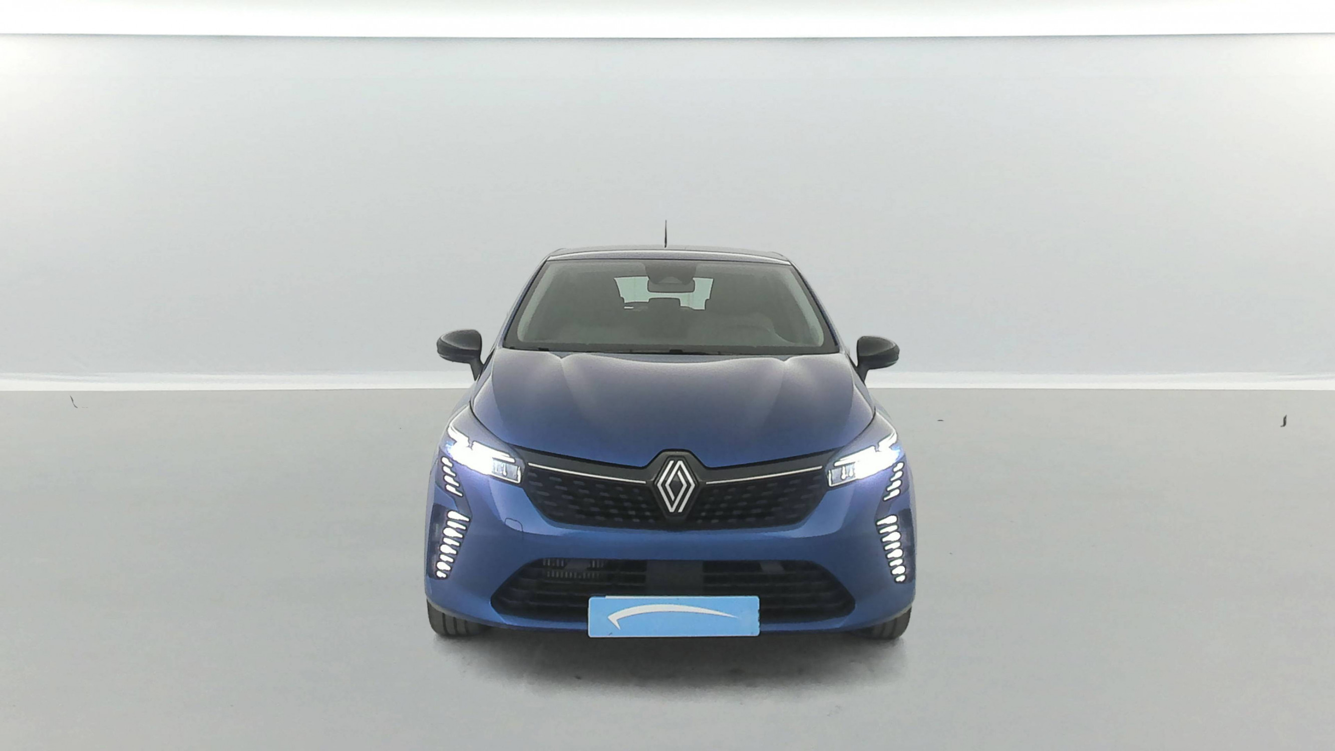 Vente en ligne Renault Clio 5 Clio TCe 90 au prix de 15 990 €