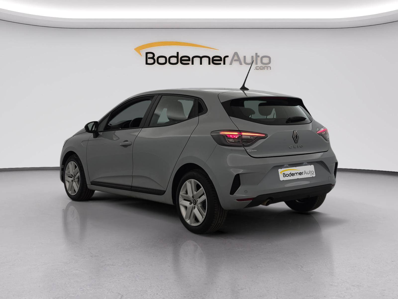 Vente en ligne Renault Clio 5 Clio SCe 65 au prix de 13 490 €