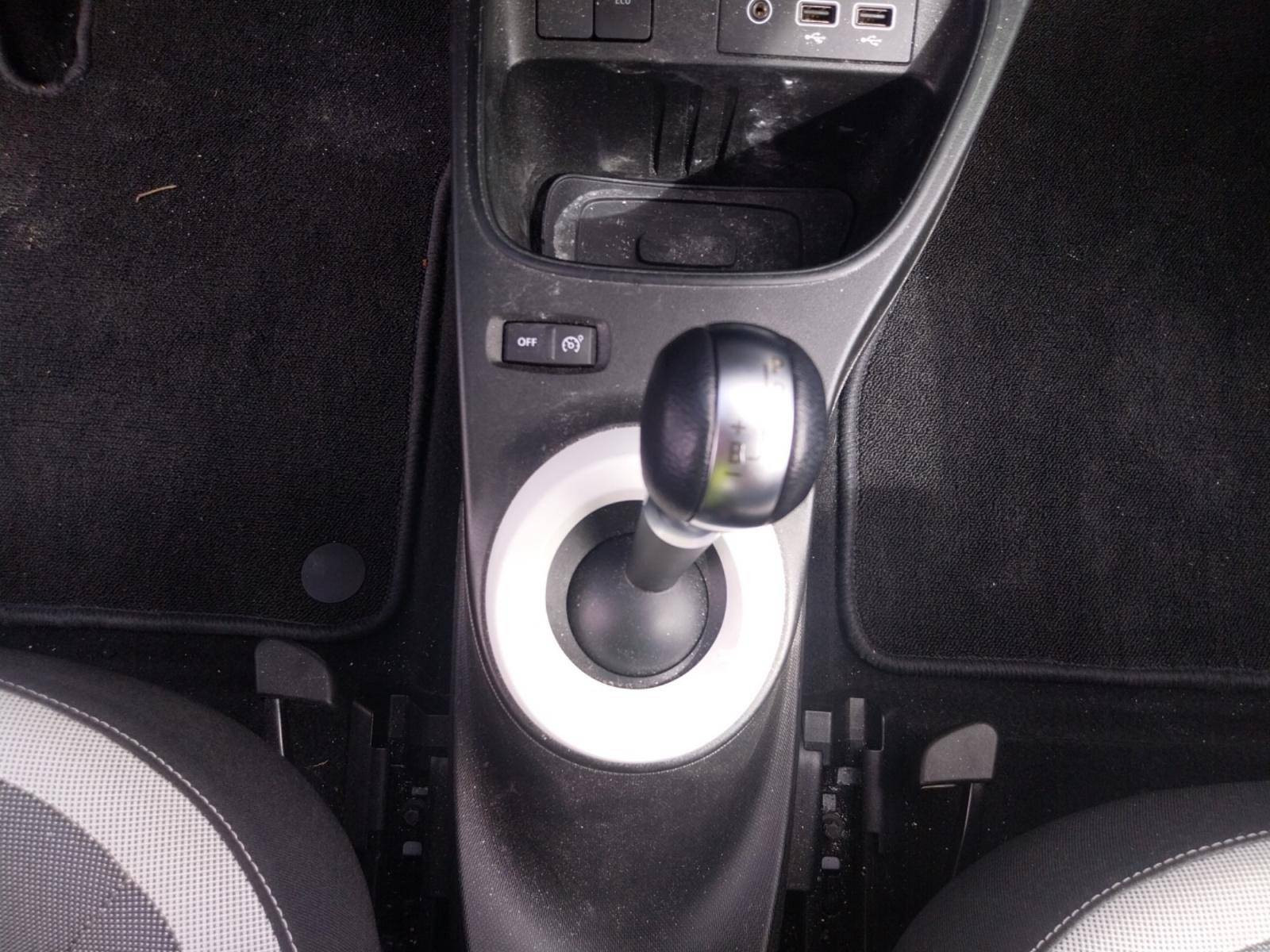 Vente en ligne Renault Twingo Electrique Twingo III E-Tech au prix de 13 900 €