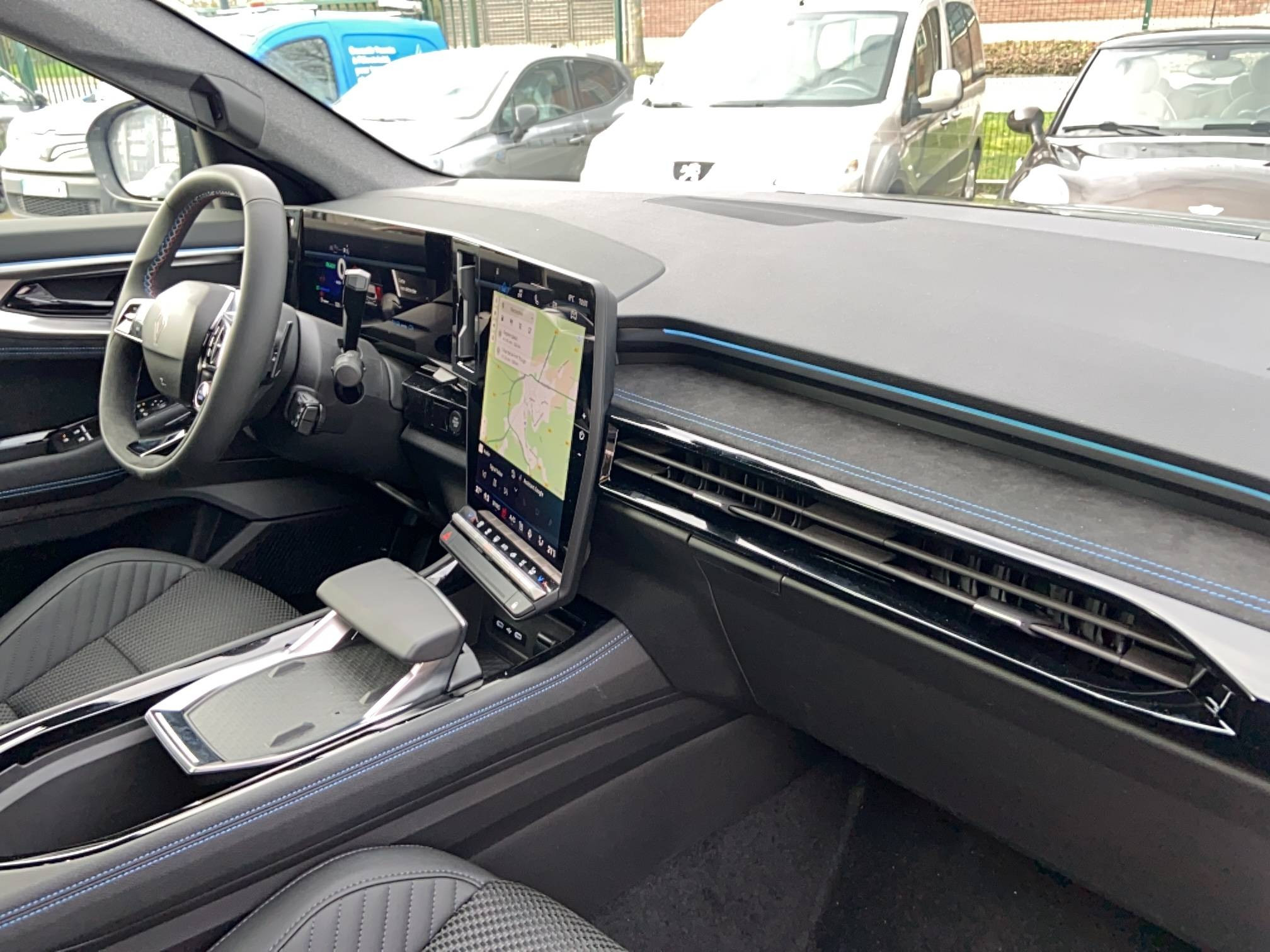 Vente en ligne Renault Austral  full hybrid E-Tech 200 ch au prix de 39 990 €
