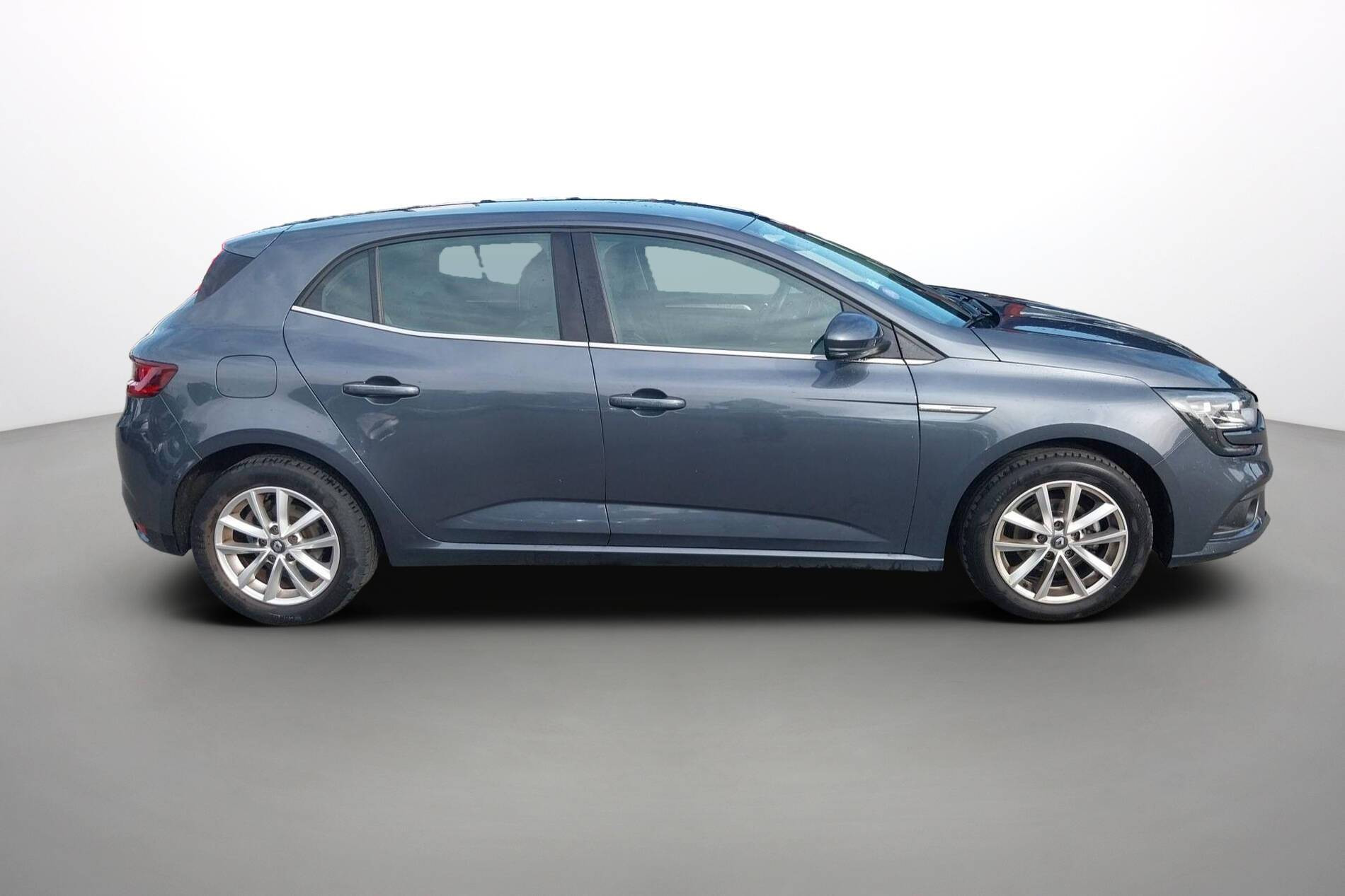 Vente en ligne Renault Megane 4 Mégane IV Berline TCe 100 Energy au prix de 10 590 €