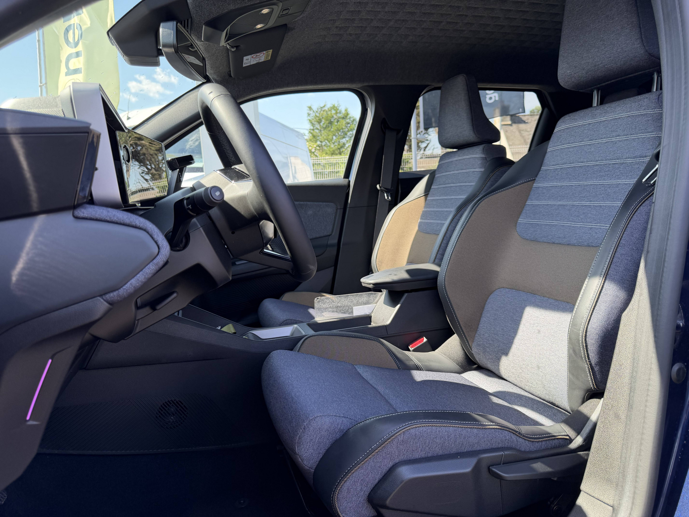 Vente en ligne Renault R5 E-Tech  120 ch autonomie urbaine au prix de 23 990 €