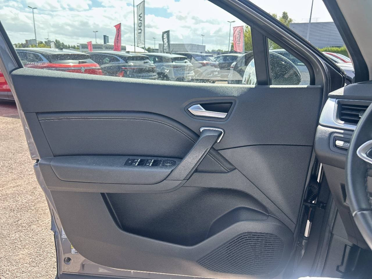 Vente en ligne Renault Captur  E-Tech full hybrid 145 au prix de 18 990 €