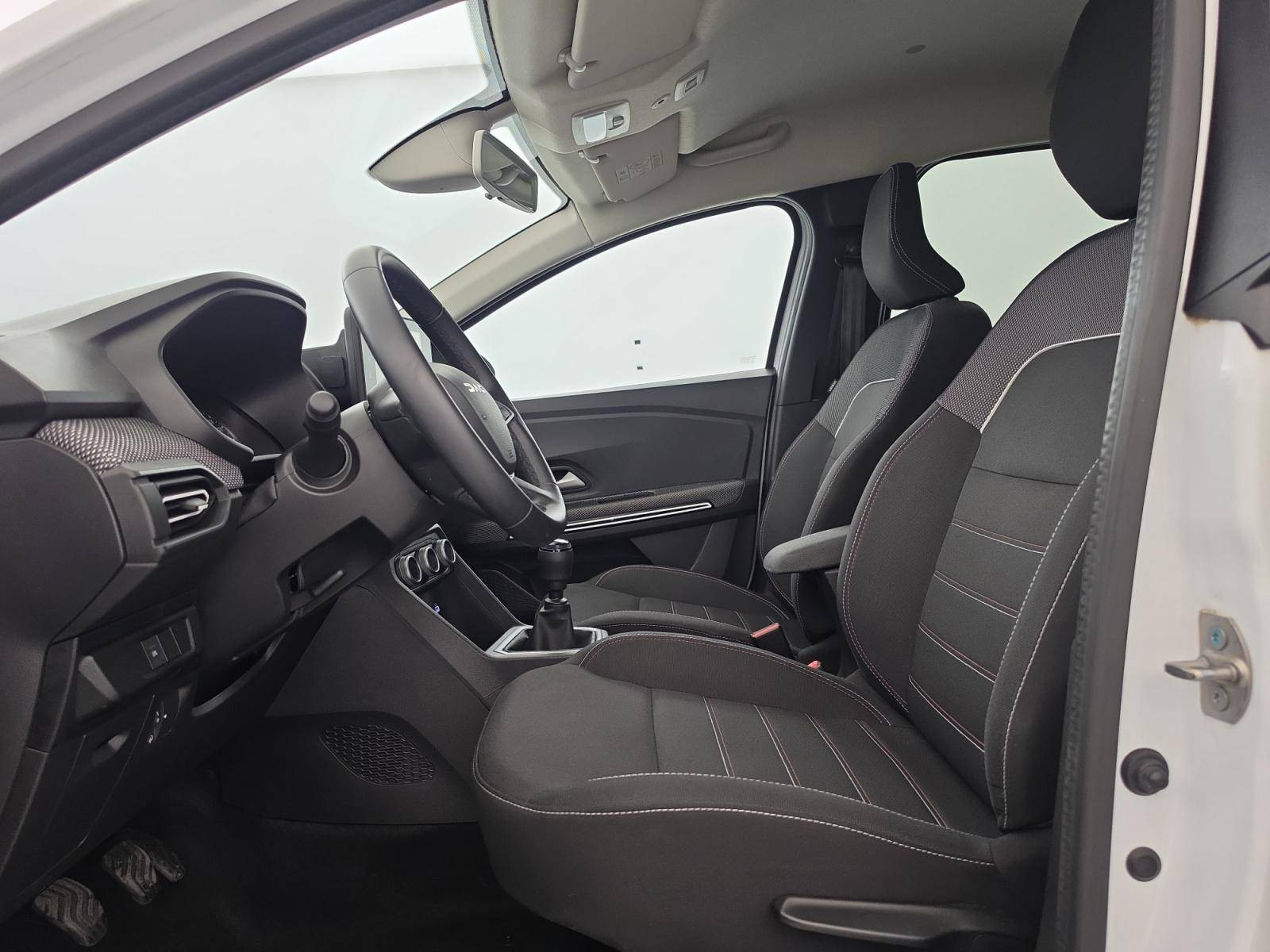 Vente en ligne Dacia Jogger  ECO-G 100 7 places au prix de 18 200 €