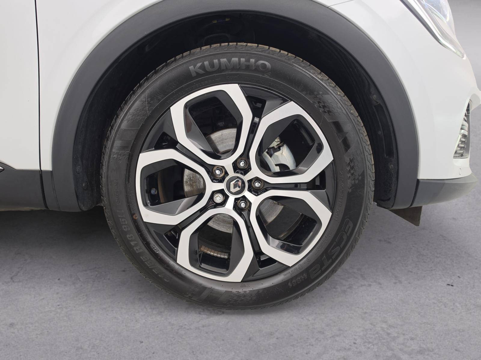 Vente en ligne Renault Arkana  E-Tech hybride 145 - 22 au prix de 21 990 €