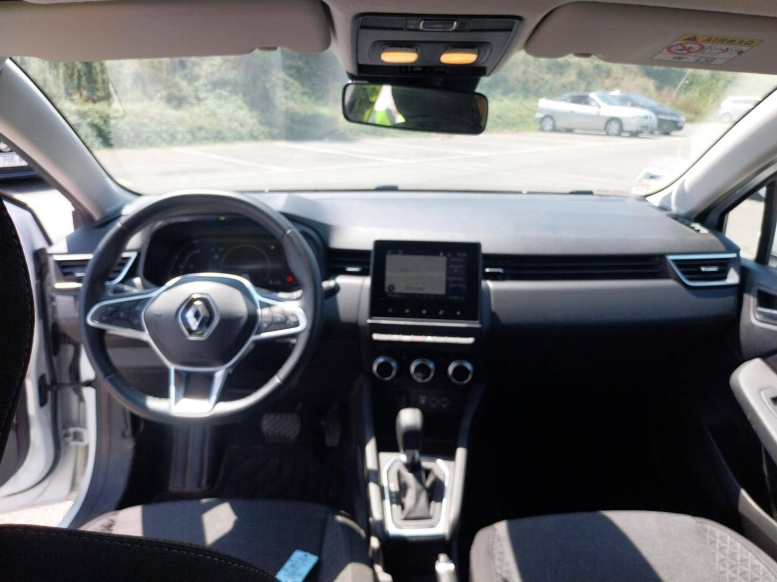 Vente en ligne Renault Clio 5 CLIO SOCIETE E-TECH 140 - 21N au prix de 13 290 €