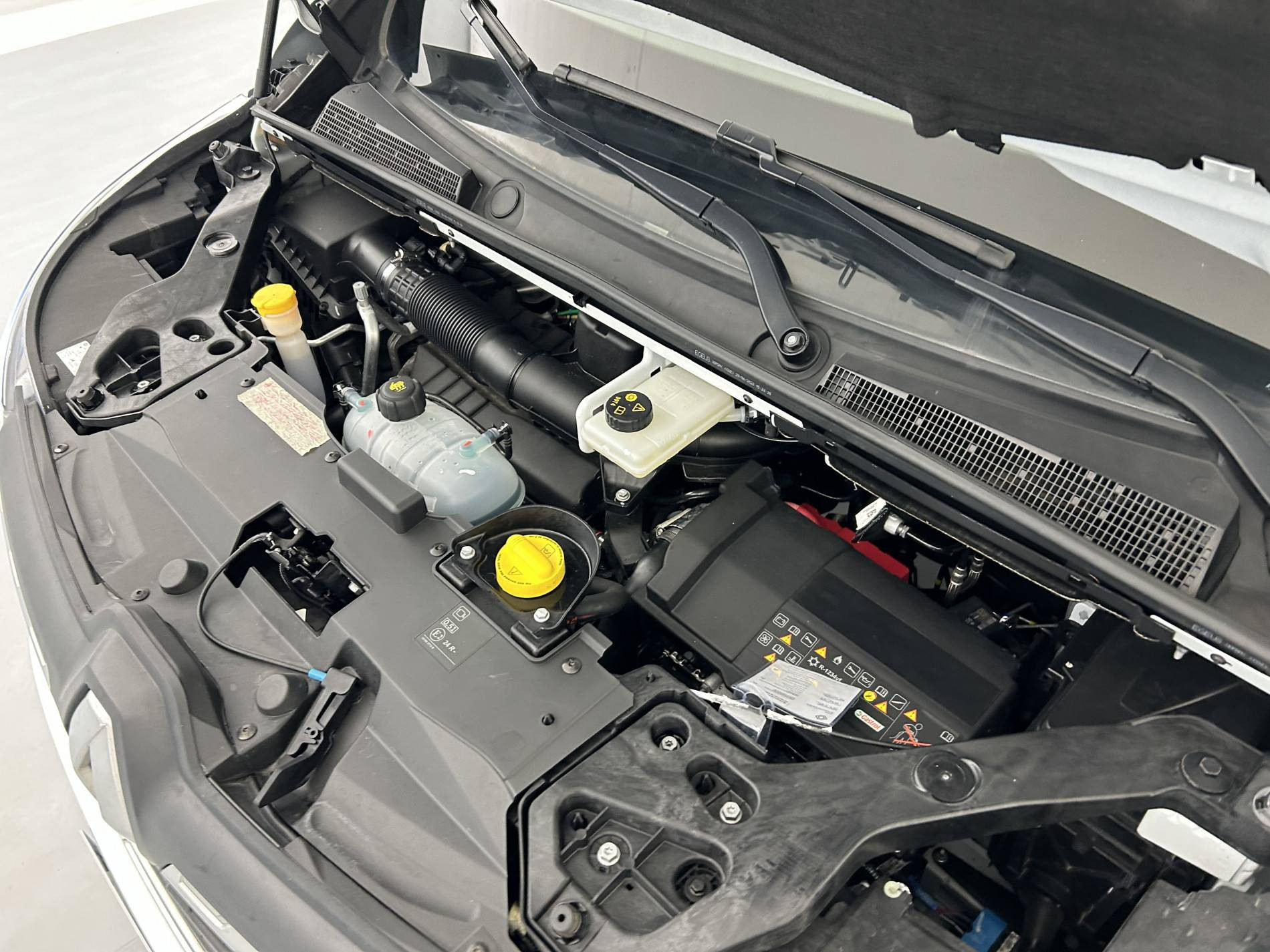 Vente en ligne Renault Trafic 3 Fourgon TRAFIC FGN L1H1 3000 KG BLUE DCI 130 au prix de 20 990 €