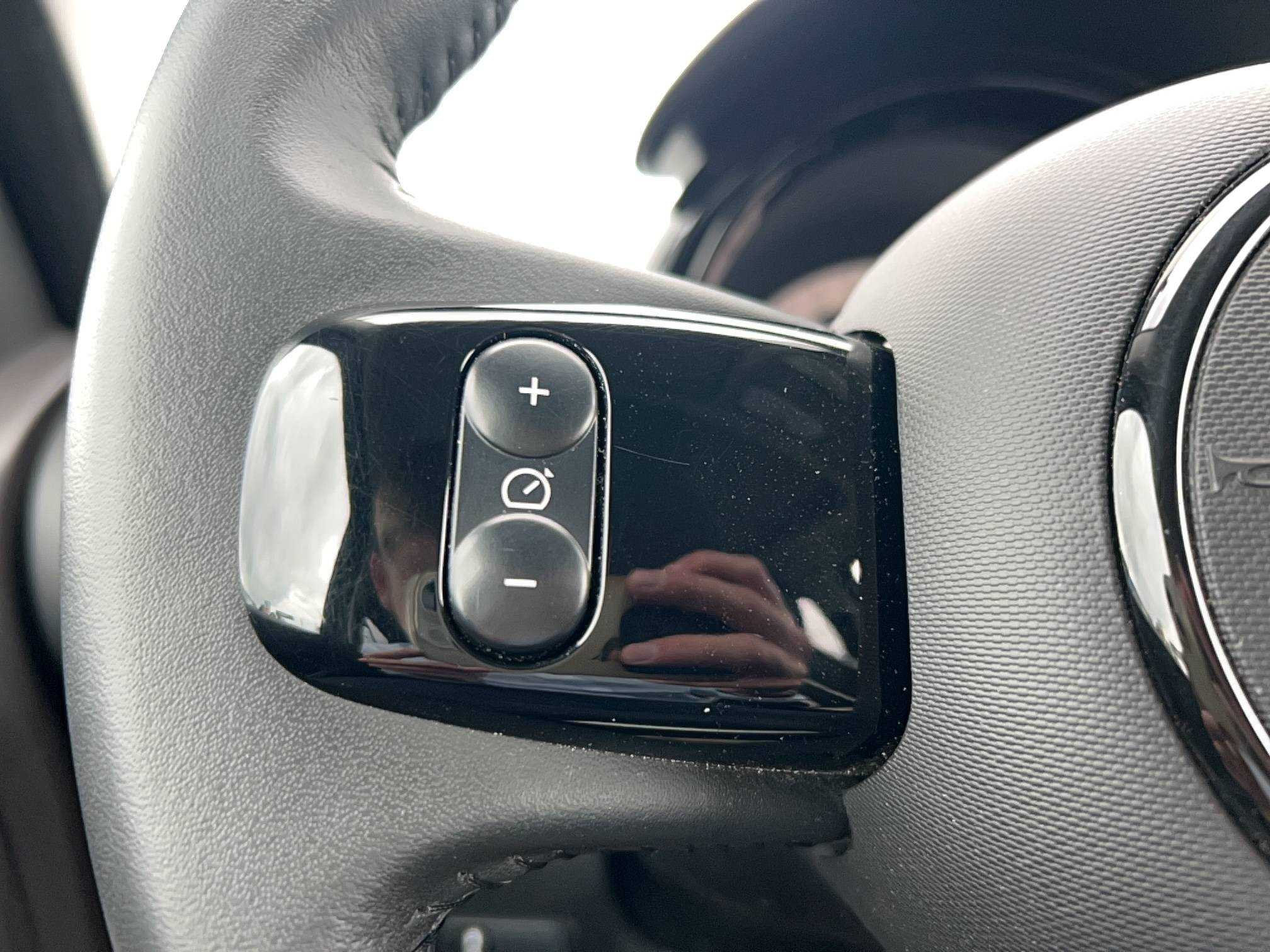 Vente en ligne Renault Twingo Electrique Twingo III E-Tech au prix de 13 890 €