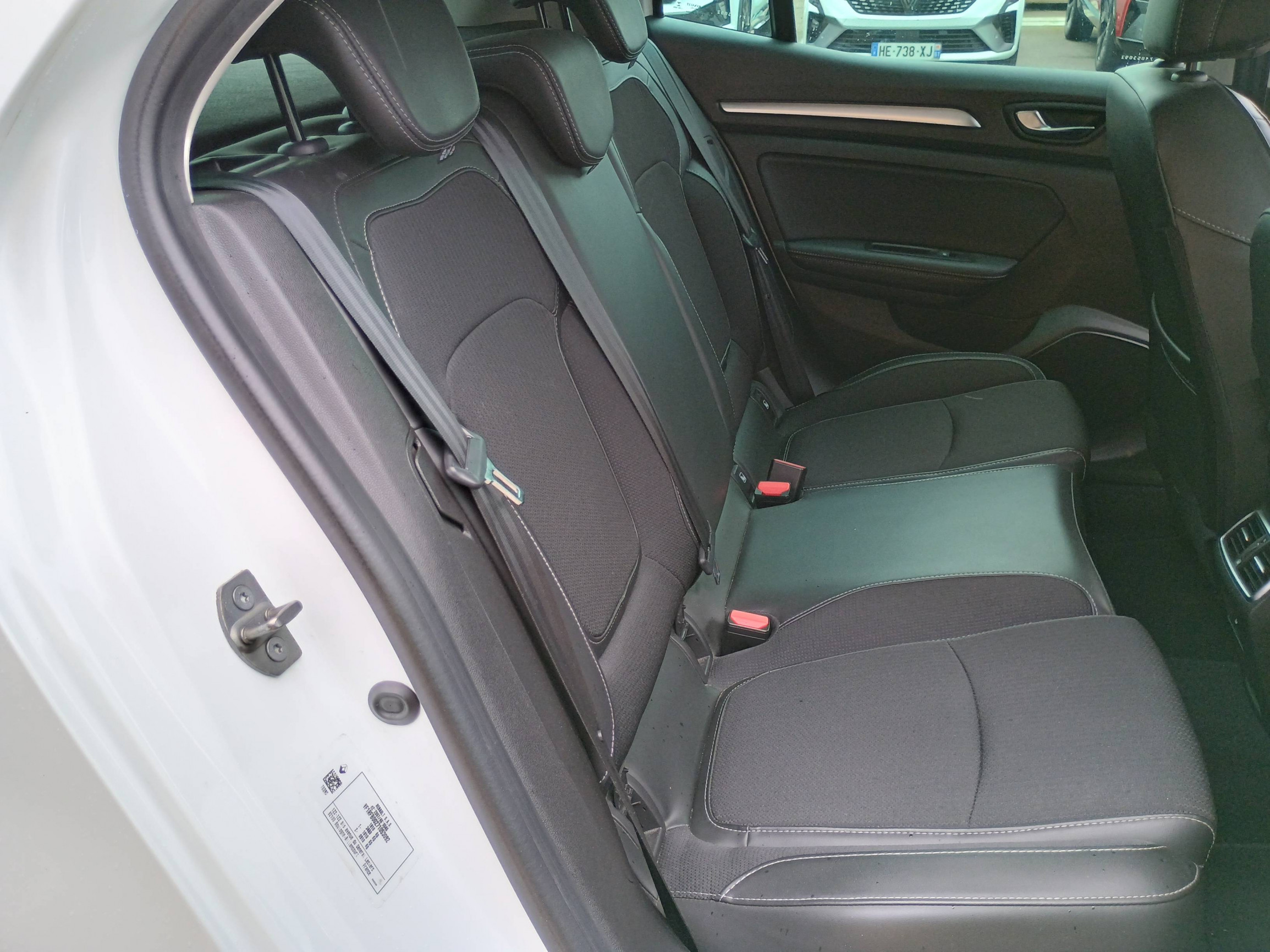 Vente en ligne Renault Megane 4  TCe 140 EDC au prix de 20 991 €