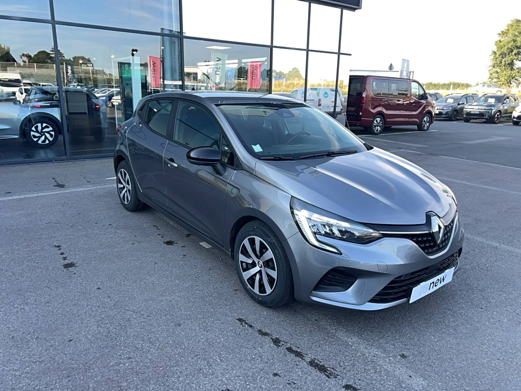 Vente en ligne Renault Clio 5 Clio TCe 90 au prix de 14 290 €