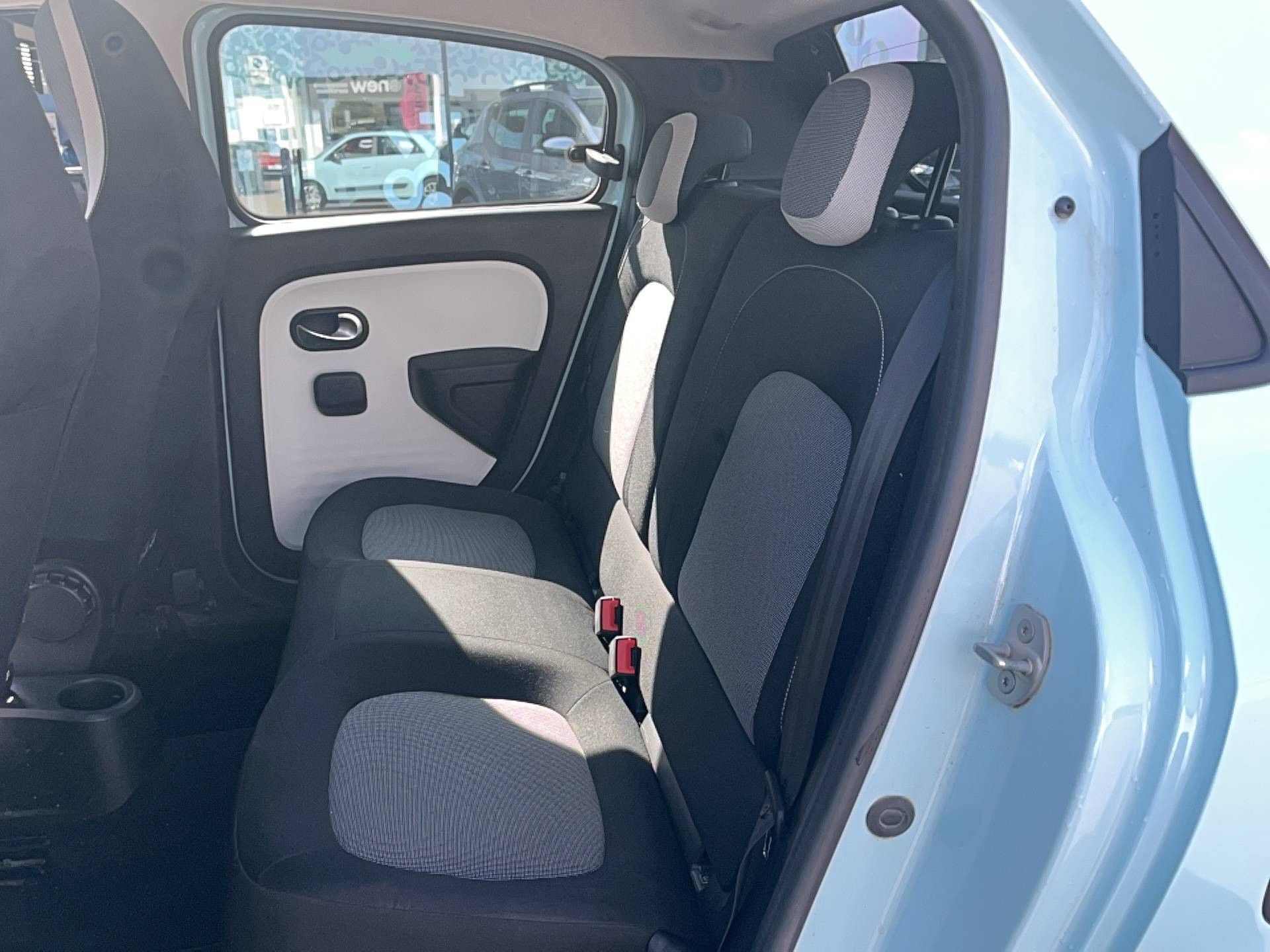 Vente en ligne Renault Twingo 3  SCe 65 au prix de 12 491 €