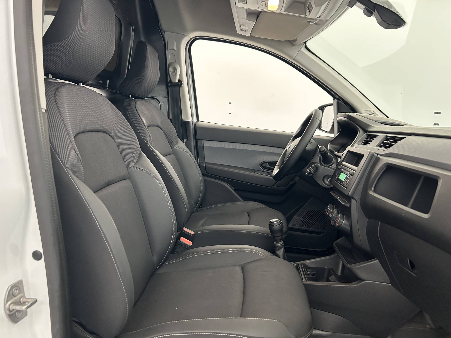 Vente en ligne Renault Express Van  BLUE DCI 95 - 22 au prix de 14 990 €