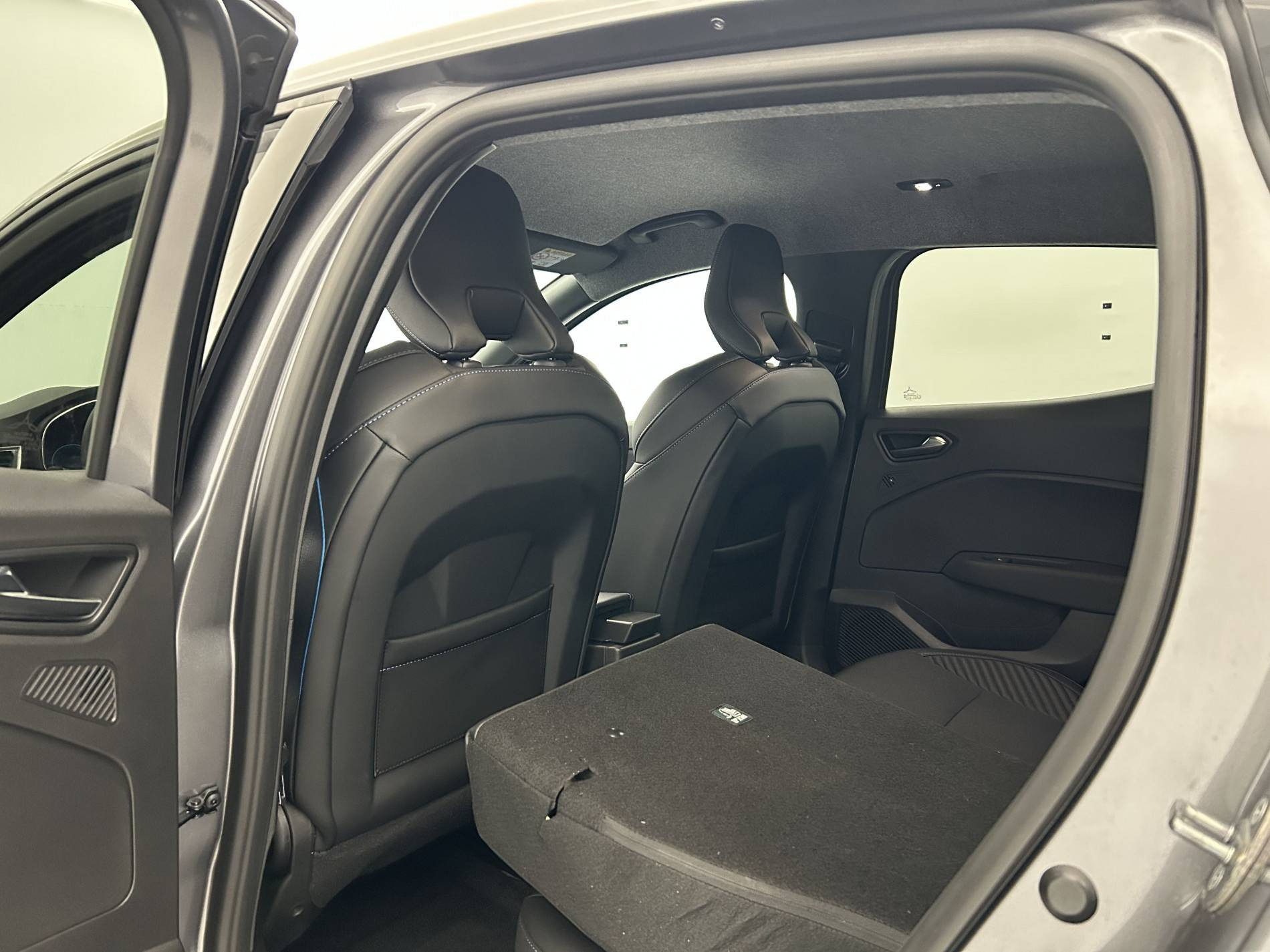 Vente en ligne Renault Clio 5 Clio E-Tech full hybrid 145 ch GSR2 au prix de 22 990 €