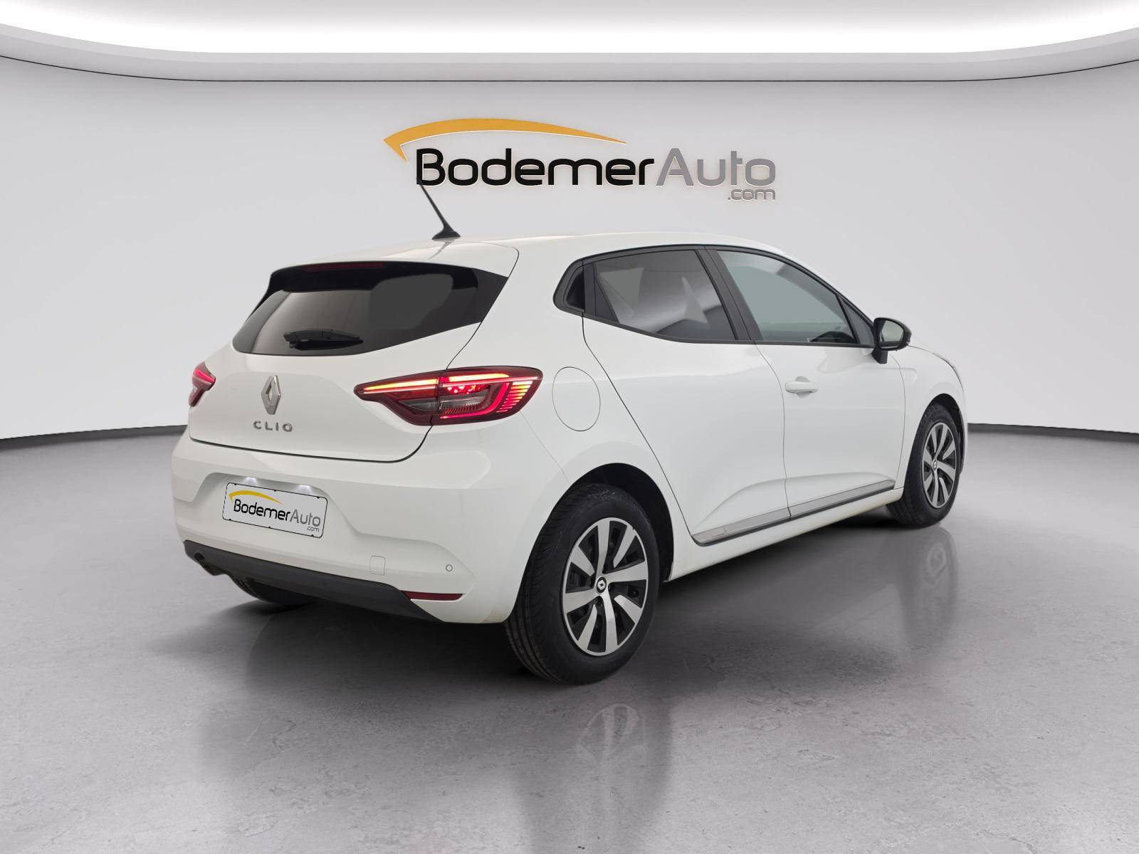 Vente en ligne Renault Clio 5 Clio TCe 90 au prix de 13 999 €
